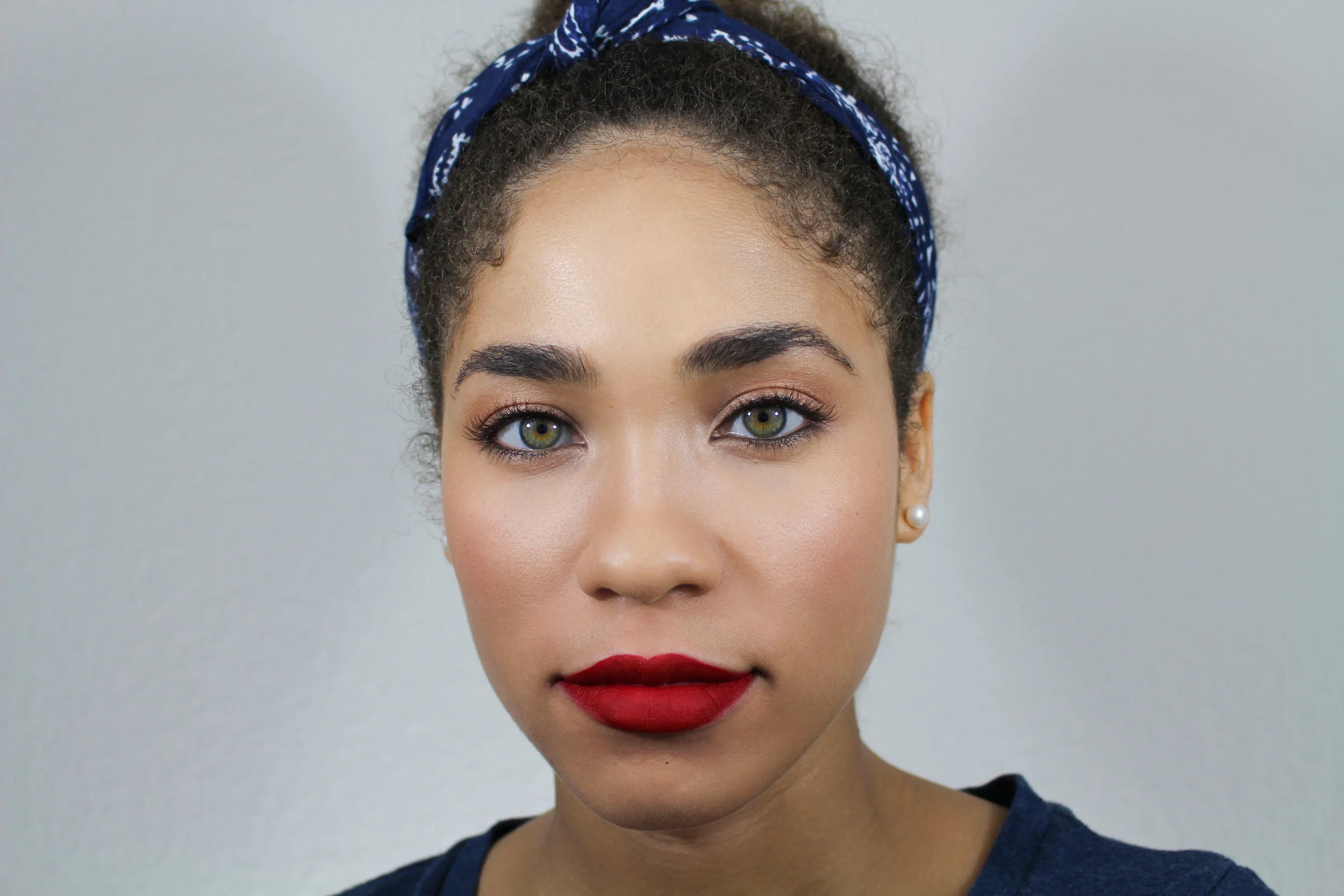 Red, red wiiiine. I mean lips. 