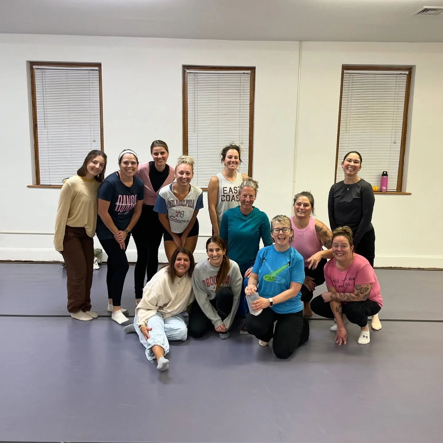 🩰✨ Our adults are the BEST barre-none! They gave it their all in ballet last night and it was great to see some alumni back in the studio too!! 
#dance #dancestudio #ballet #perkasie #buckscountypa