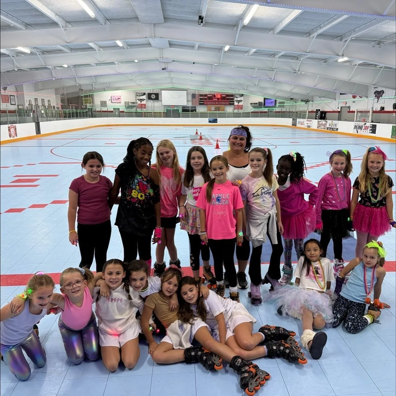 Our performance group traded the dance floor for the roller rink last night and their moves did not disappoint! 💃🛼💫 They are ready to bring that same energy into the season ahead!
➡️ Scroll to the last photo and caption it in comments! 
#teambon