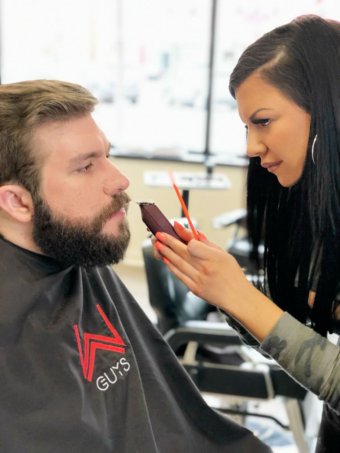 Men’s Beard Grooming and Beard Line Up