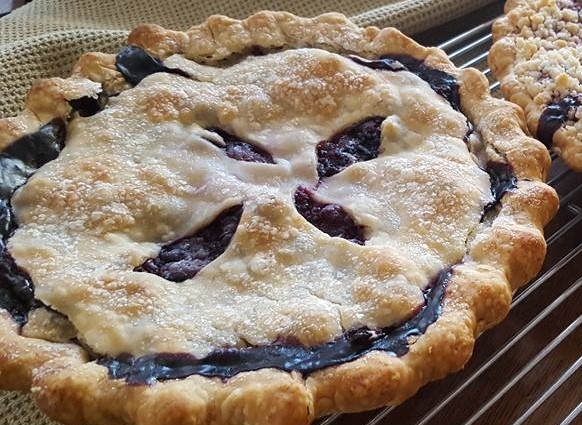 Amazing, fresh homemade blueberry pie in Santa Barbara by Bake Your Day