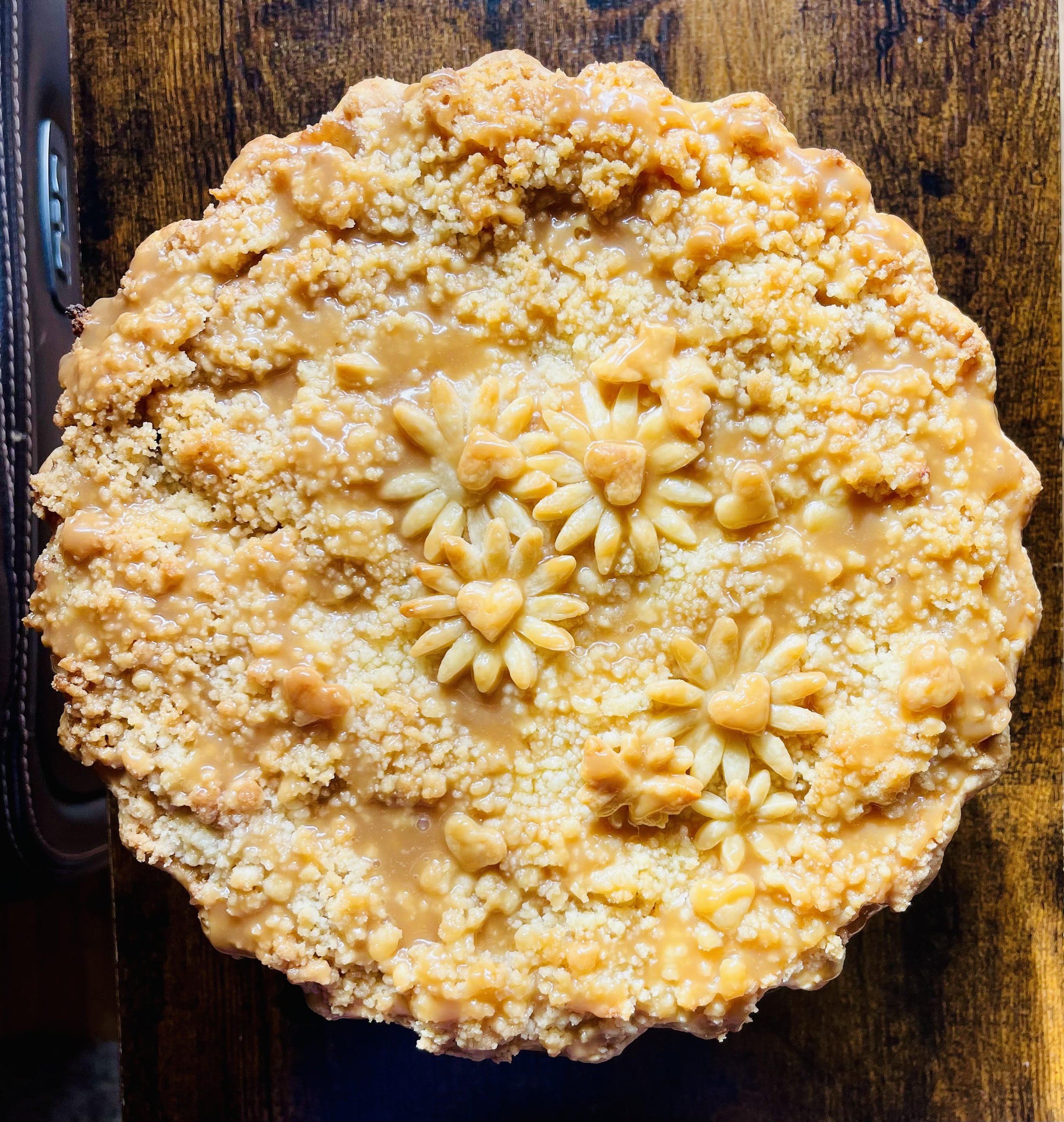caremel apple pie.jpg
