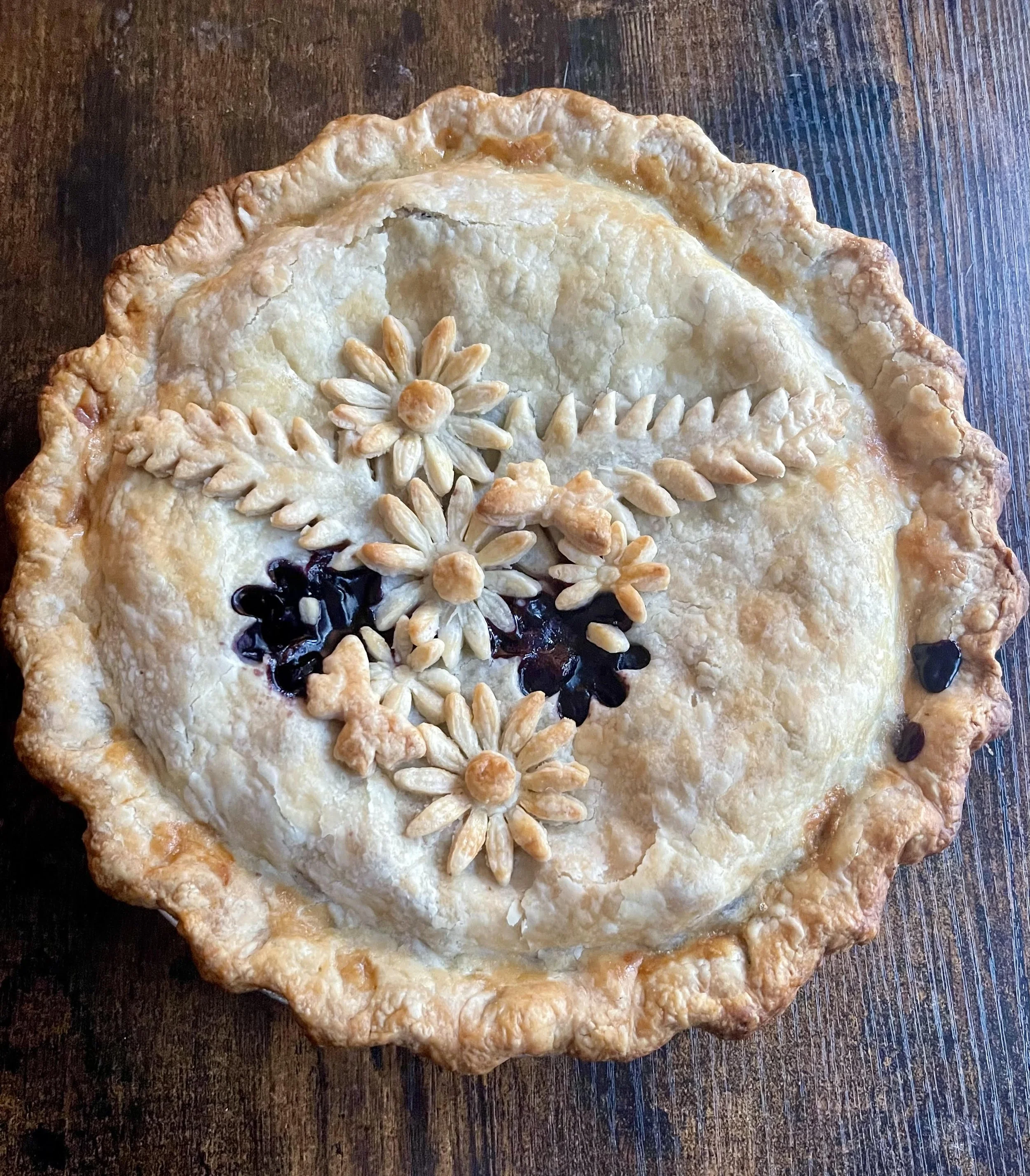 blueberry pie.jpg