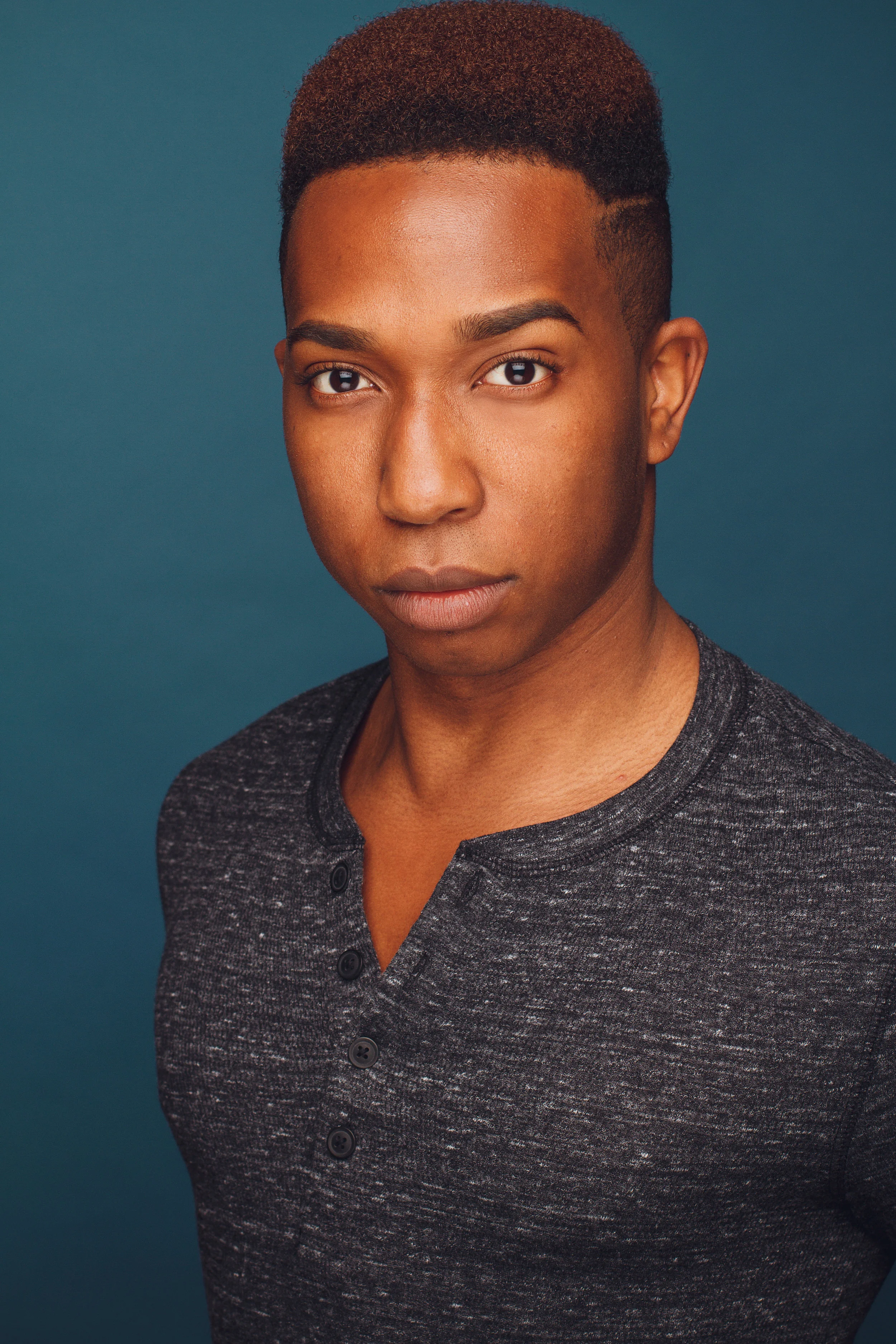 GARY Working with Darnell was an absolute pleasure! He creates an atmosphere of pure joy and I instantly connected with him. His passion for his craft really shines through in his work and I adore my shots! 1000% recommend him to anyone just starting out in the business and those that have been in the game for a while! Chins Down! Cheeks Up!