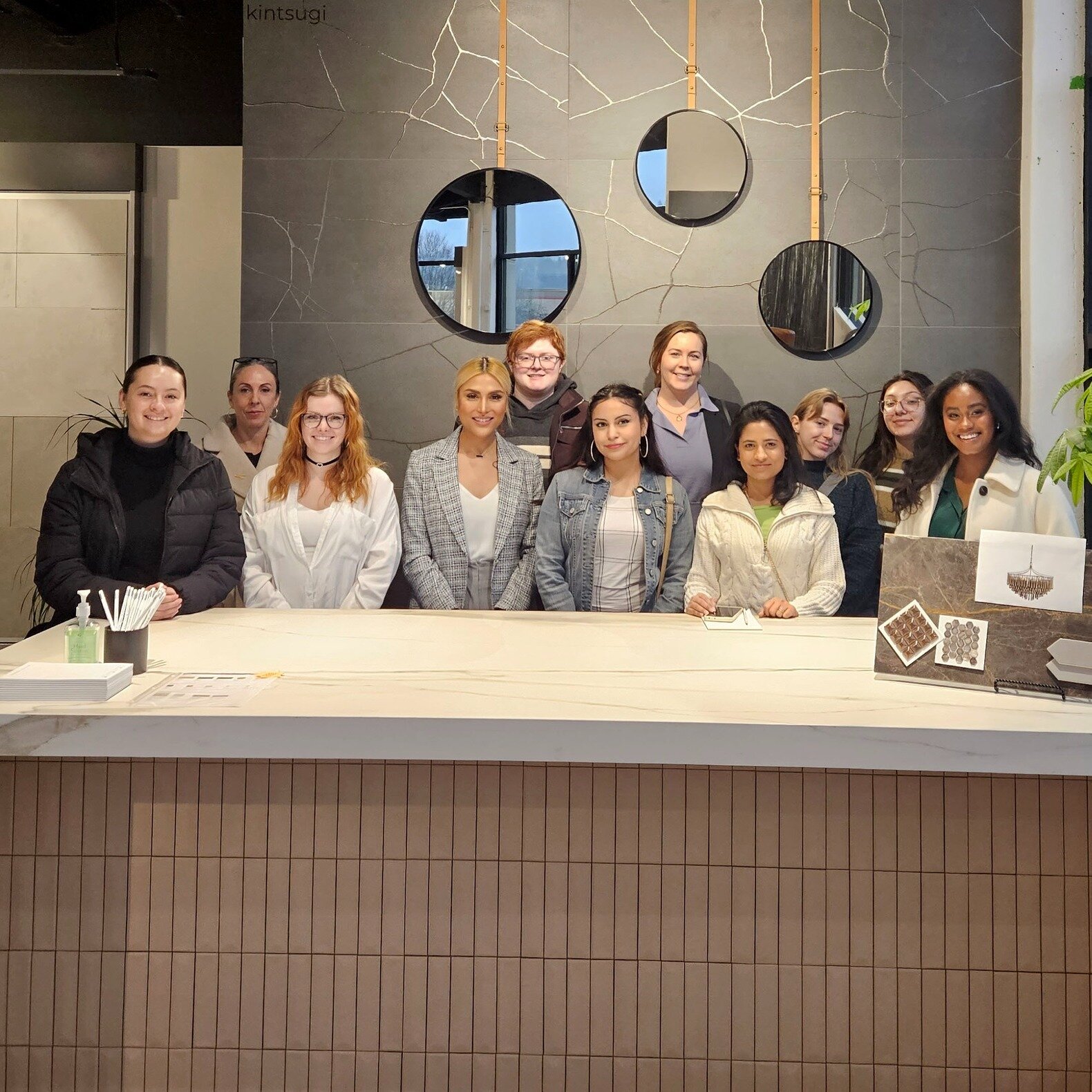 A BIG thank you to @heritageschoolofinteriordesign for visiting our showroom this morning! It was a pleasure speaking with the students about our tiles and slabs. We can't wait to see the beautiful designs these future designers come up with!

Lookin