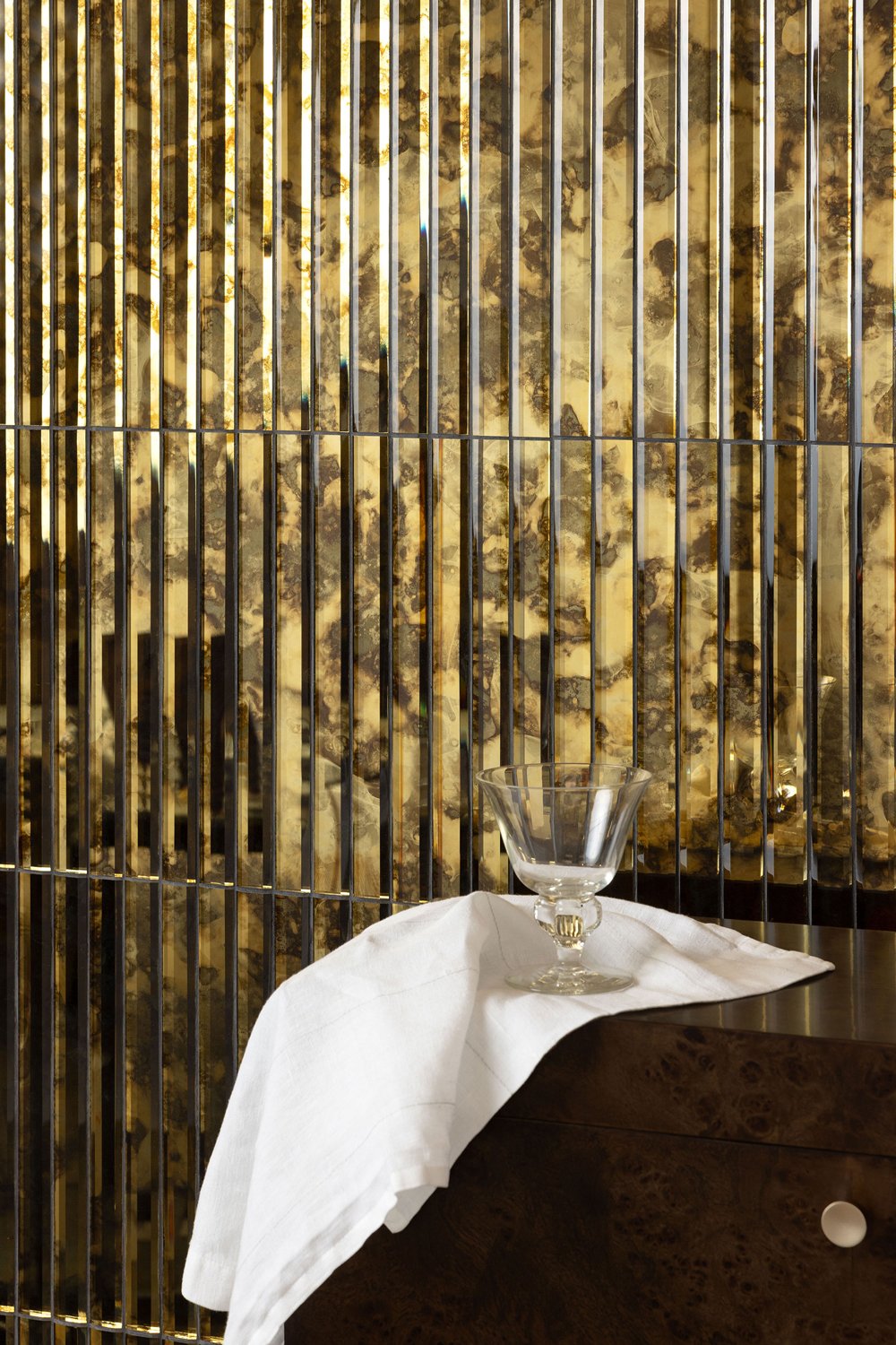 Regency-1x12-Antiqued-Gold-Stacked-Mosaic-C-Install-web.jpg