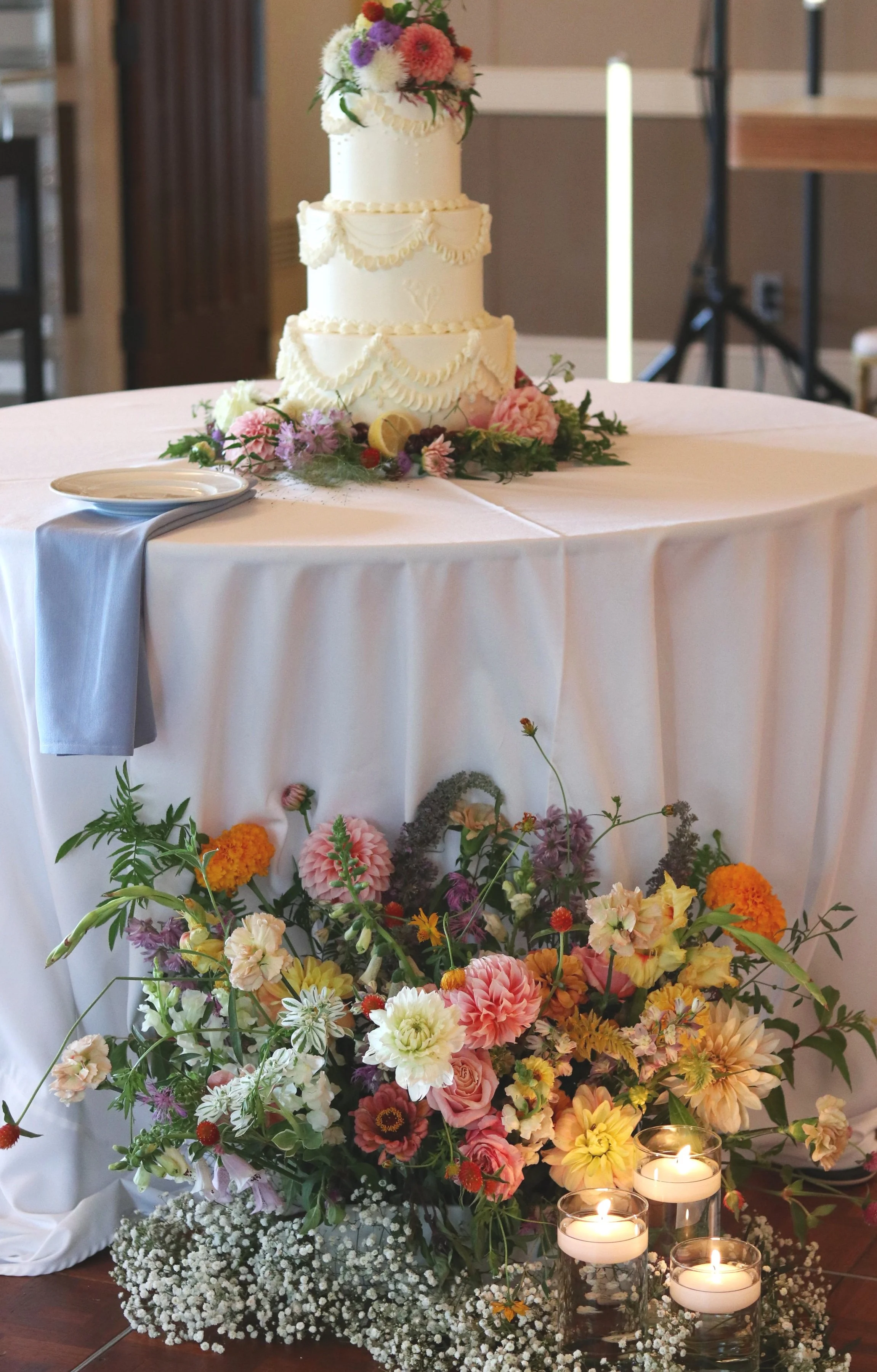 Cake Florals for Jean & David's Reception; August 2024