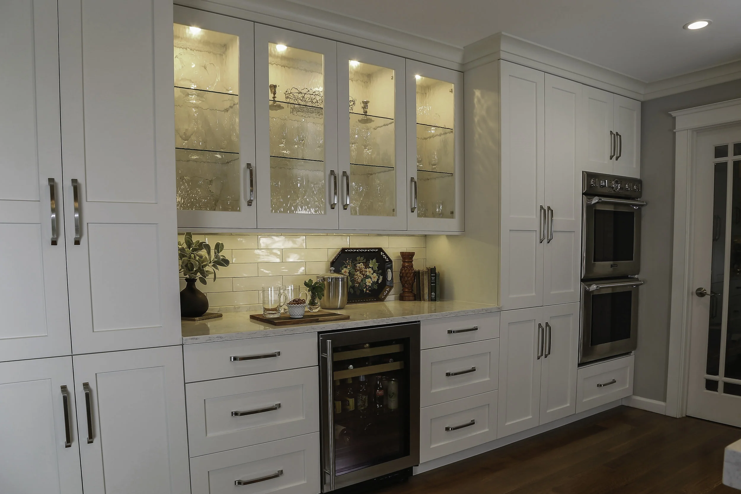 Traditional/Transitional Kitchen Remodel by Covenant Kitchens & Baths Inc project photo 5