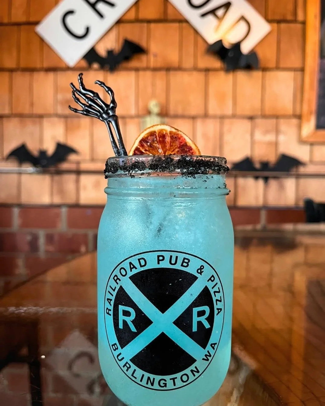 Raise your hand if you are coming to our 10th Annual Halloween Costume Party! The countdown is on, join us Saturday night for all the fun! Kid friendly event for the whole family! 🎃

▪️ Railroad Pub &amp; Pizza's 10th Annual Halloween Costume Party
