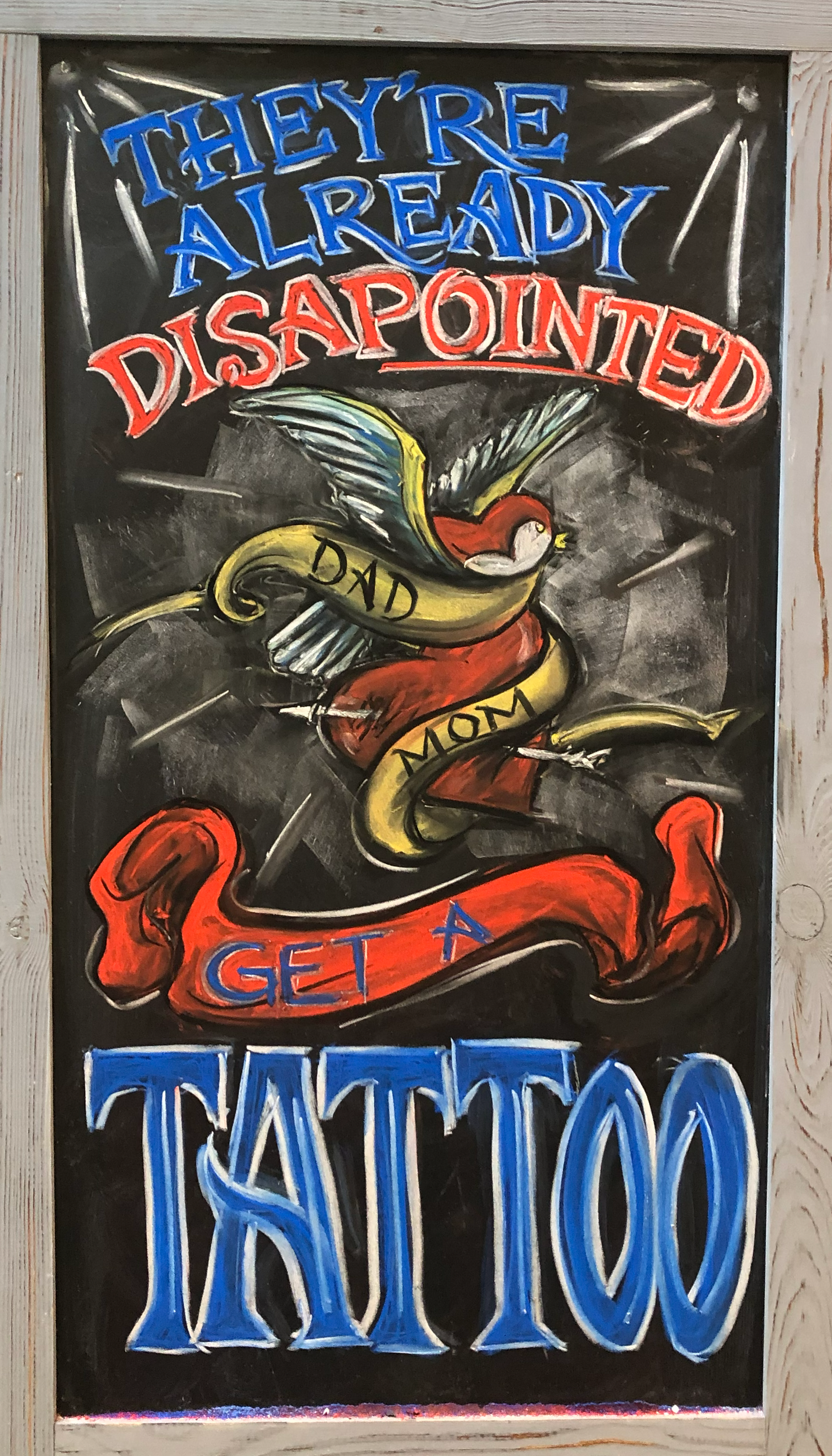 CHALKBOARD SIGNAGE | "THE ROOKIE" S7