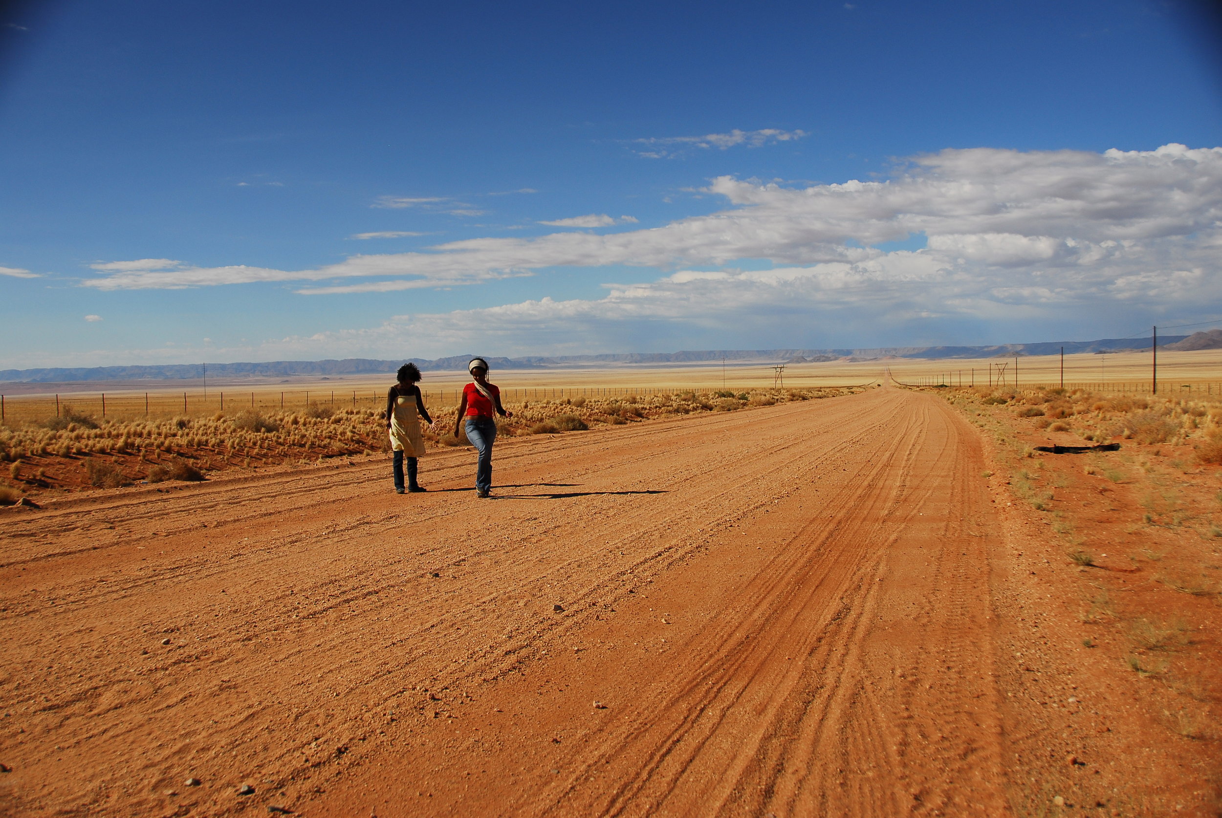 jandmenambiaroad.jpg