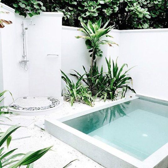 kimberly-rabbit-small-pools-for-small-backyards-4.jpg