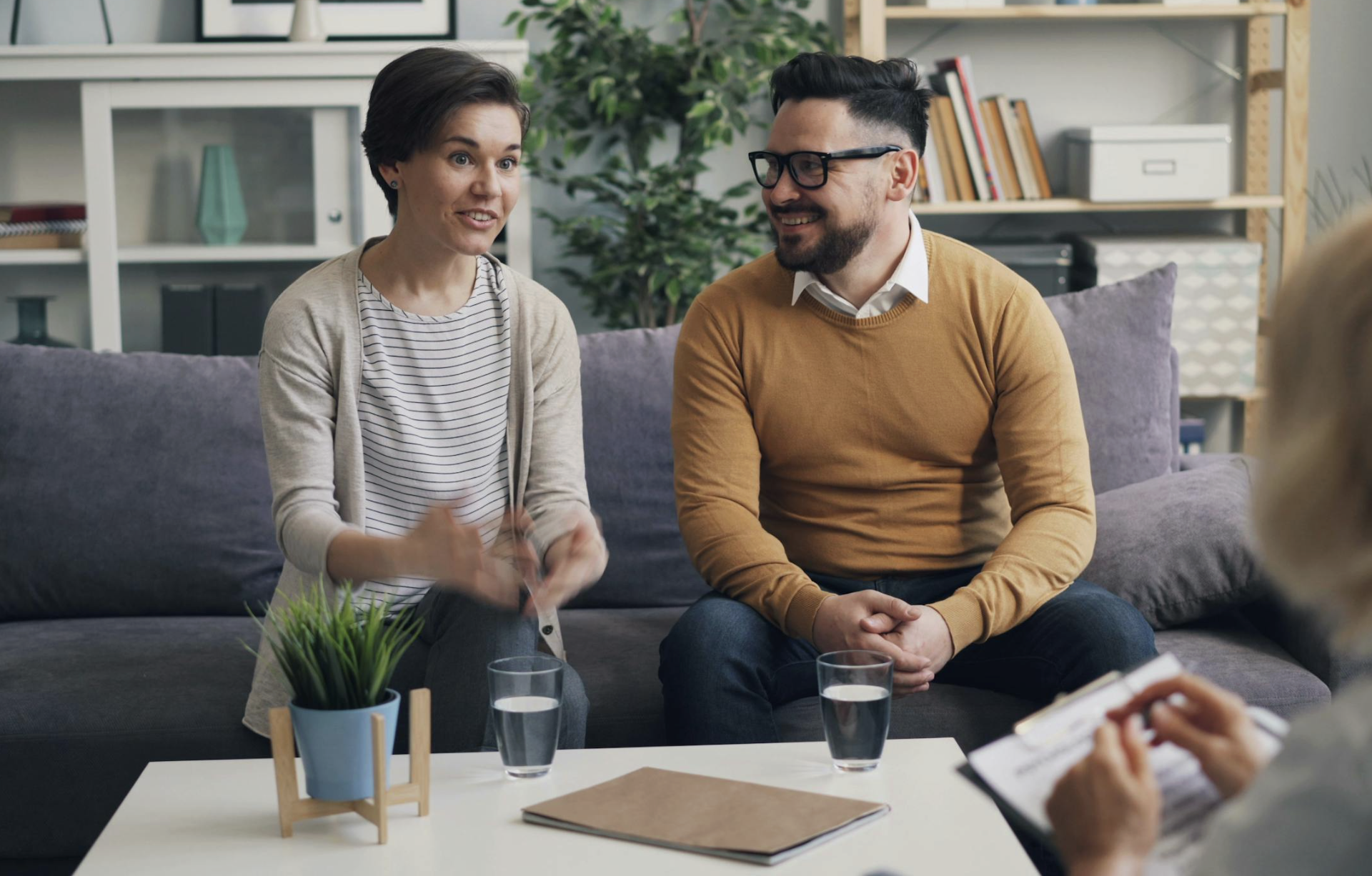 Couples at couples therapy