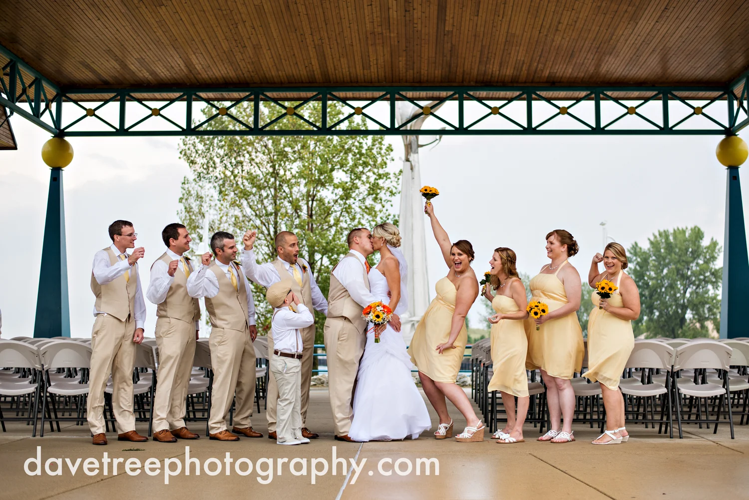 lake_michigan_wedding_photographer_st_joseph_48.jpg