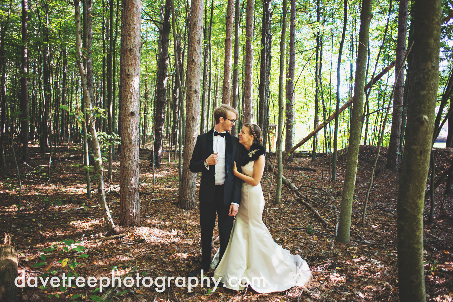 northern_michigan_wedding_photographer_grand_haven_wedding_photographer_47.jpg