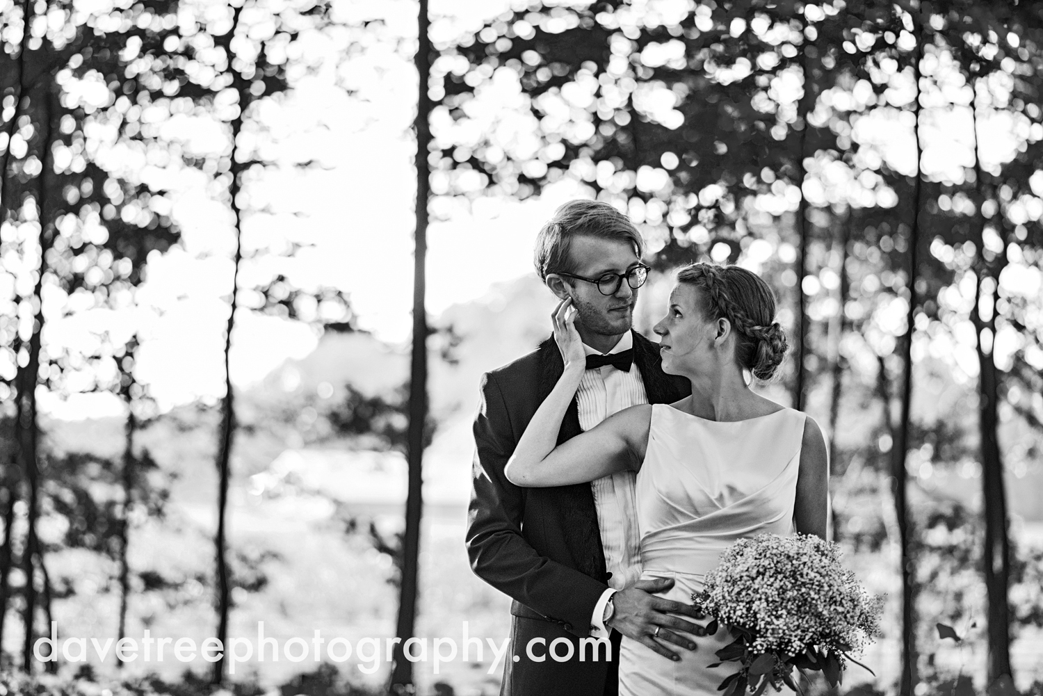 northern_michigan_wedding_photographer_grand_haven_wedding_photographer_19.jpg