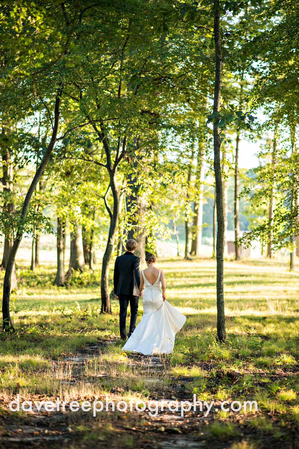 northern_michigan_wedding_photographer_grand_haven_wedding_photographer_23.jpg