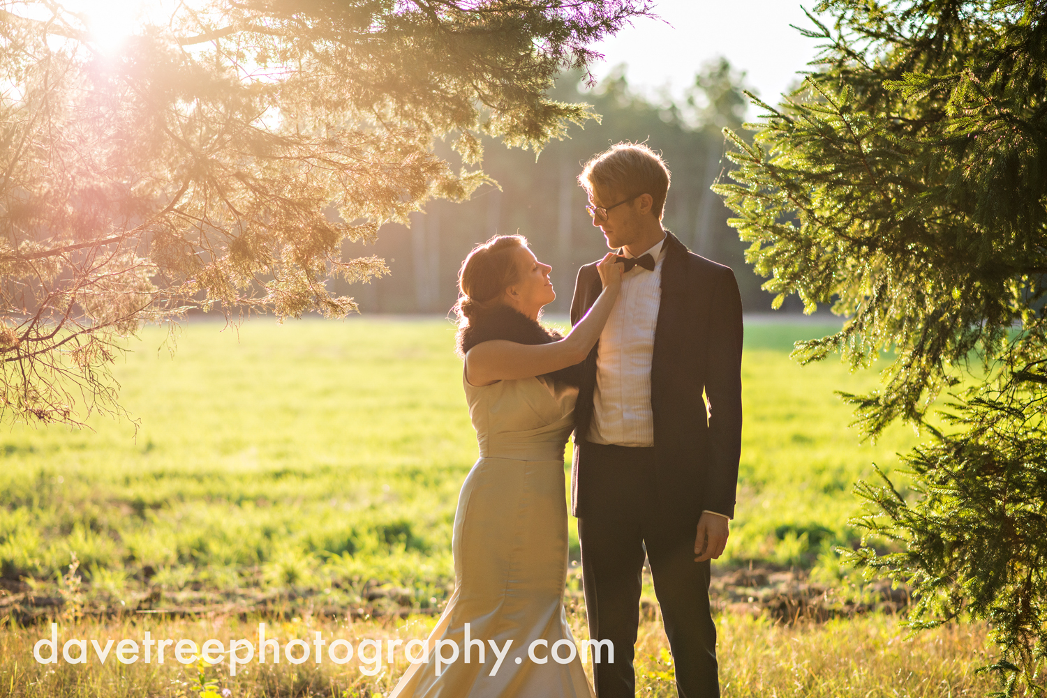 northern_michigan_wedding_photographer_grand_haven_wedding_photographer_25.jpg