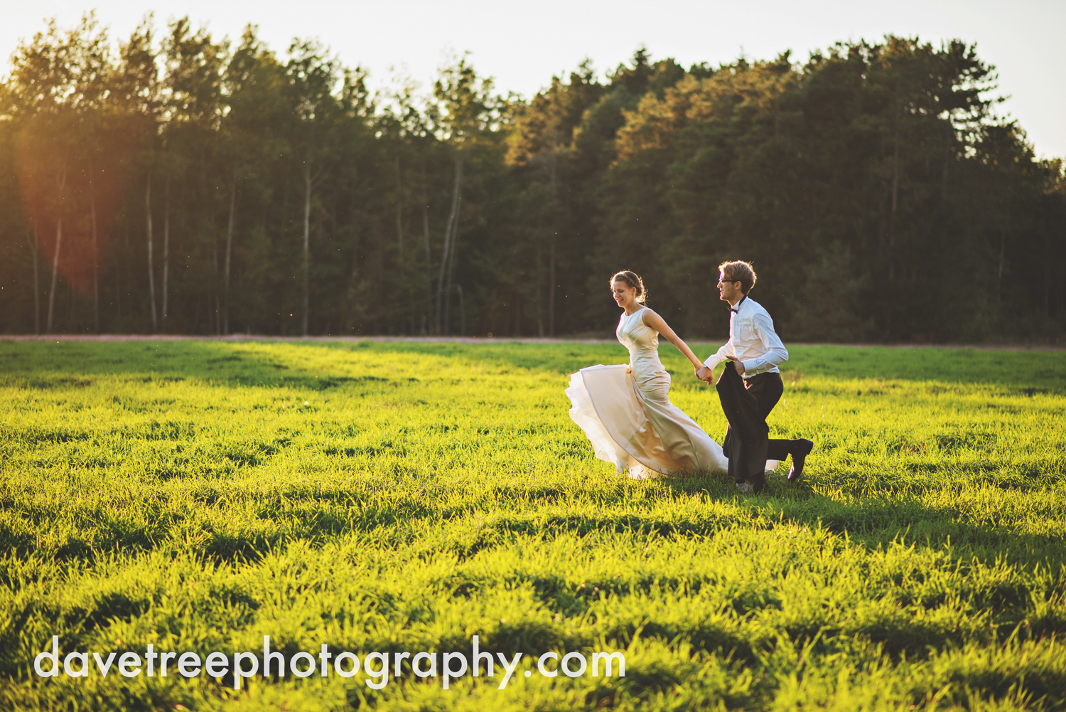 northern_michigan_wedding_photographer_grand_haven_wedding_photographer_32.jpg