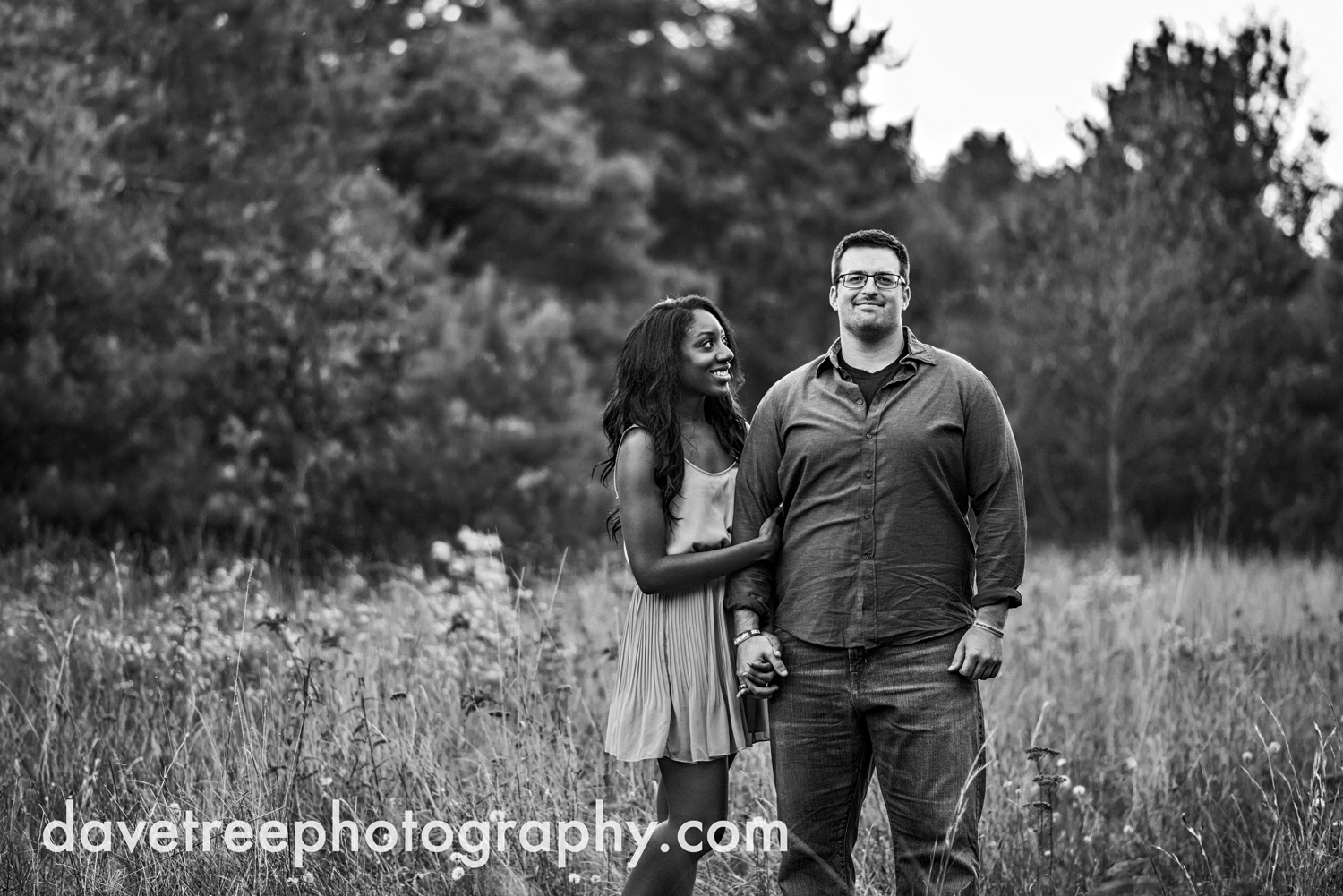 kalamazoo_wedding_photographer_kalamazoo_engagement_photographer_13.jpg