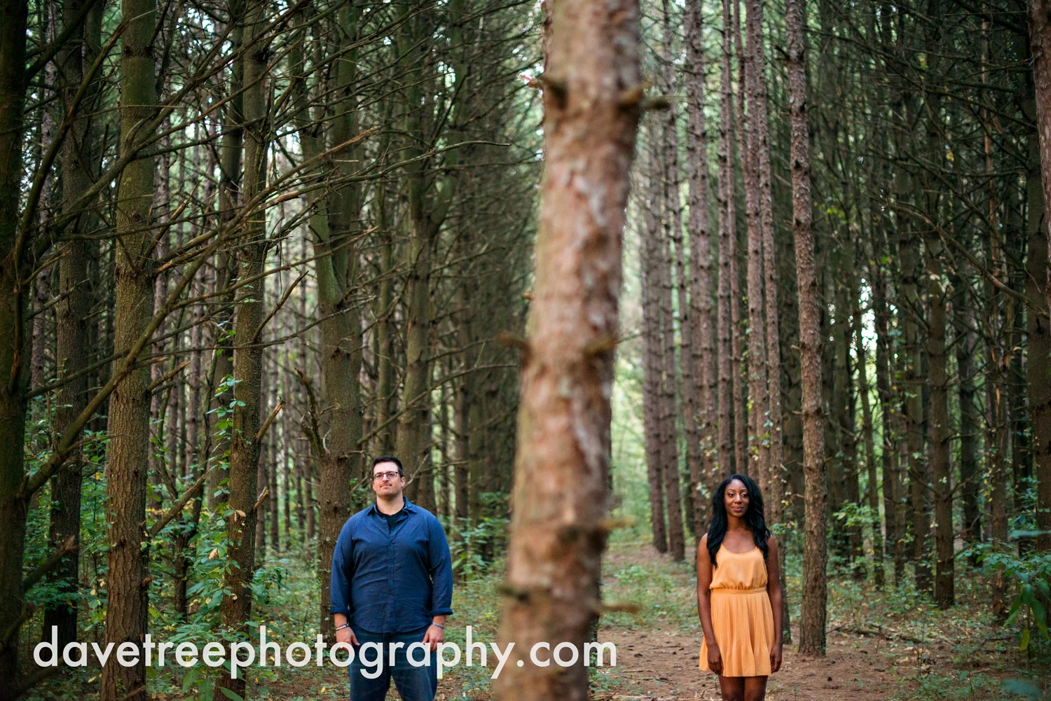 kalamazoo_wedding_photographer_kalamazoo_engagement_photographer_15.jpg