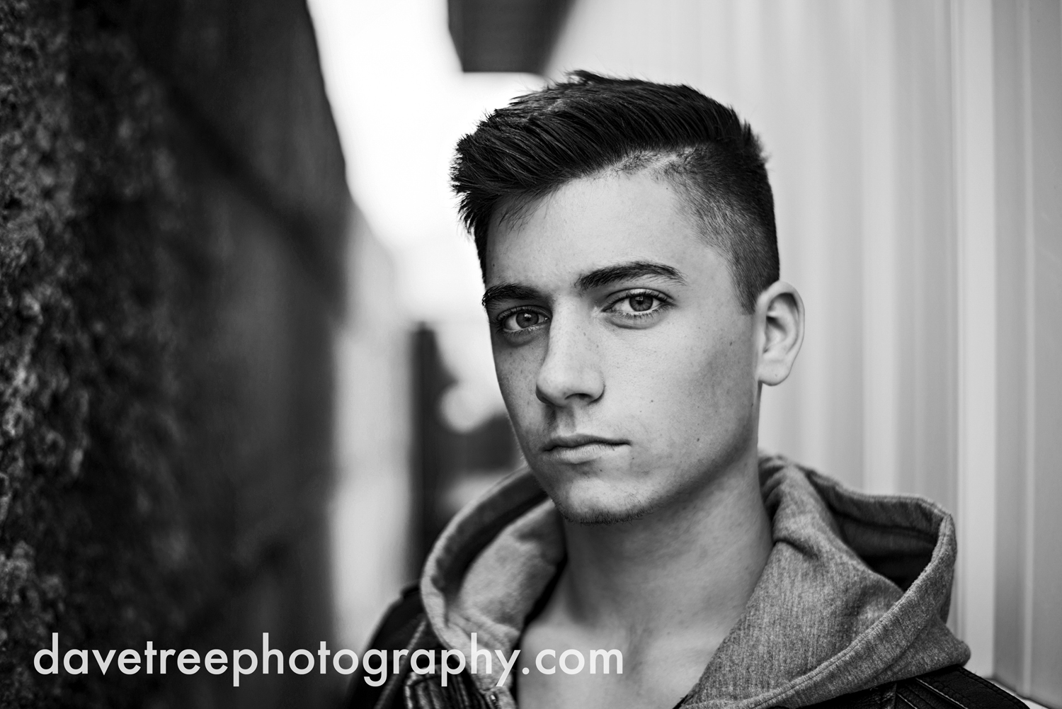 portage_senior_portrait_photographer_kalamazoo_senior_portrait_photographer_15.jpg