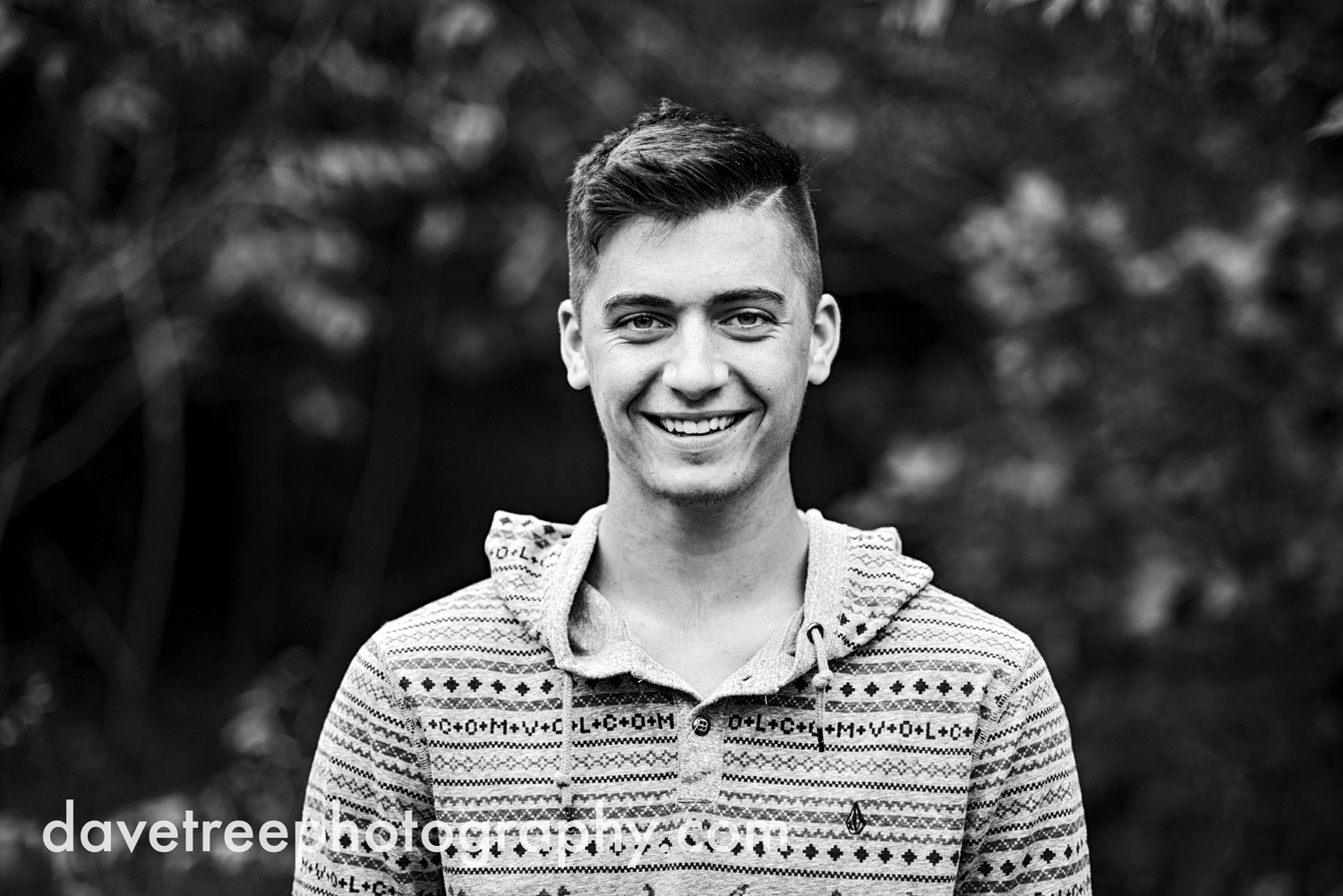 portage_senior_portrait_photographer_kalamazoo_senior_portrait_photographer_18.jpg