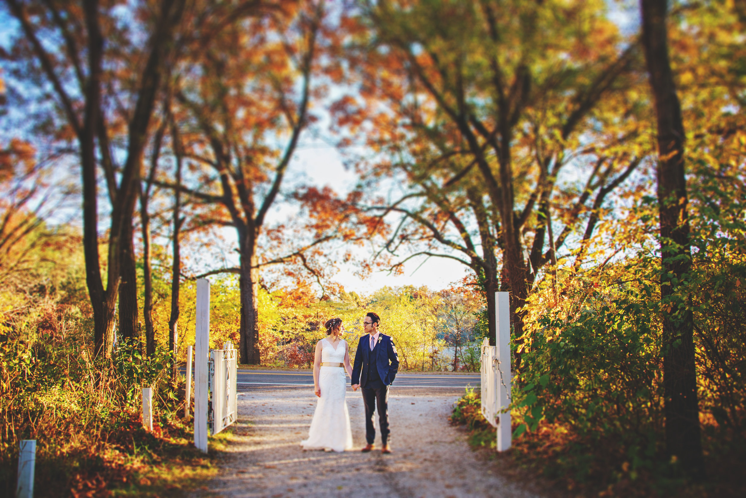 benton_harbor_wedding_photographer_blue_dress_barn_16.jpg
