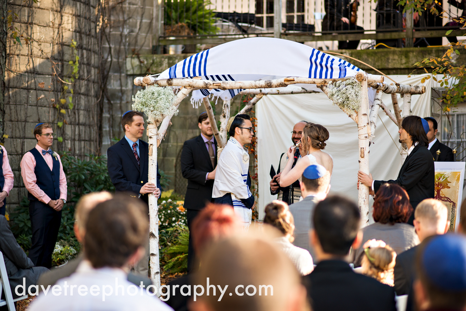 benton_harbor_wedding_photographer_blue_dress_barn_31.jpg