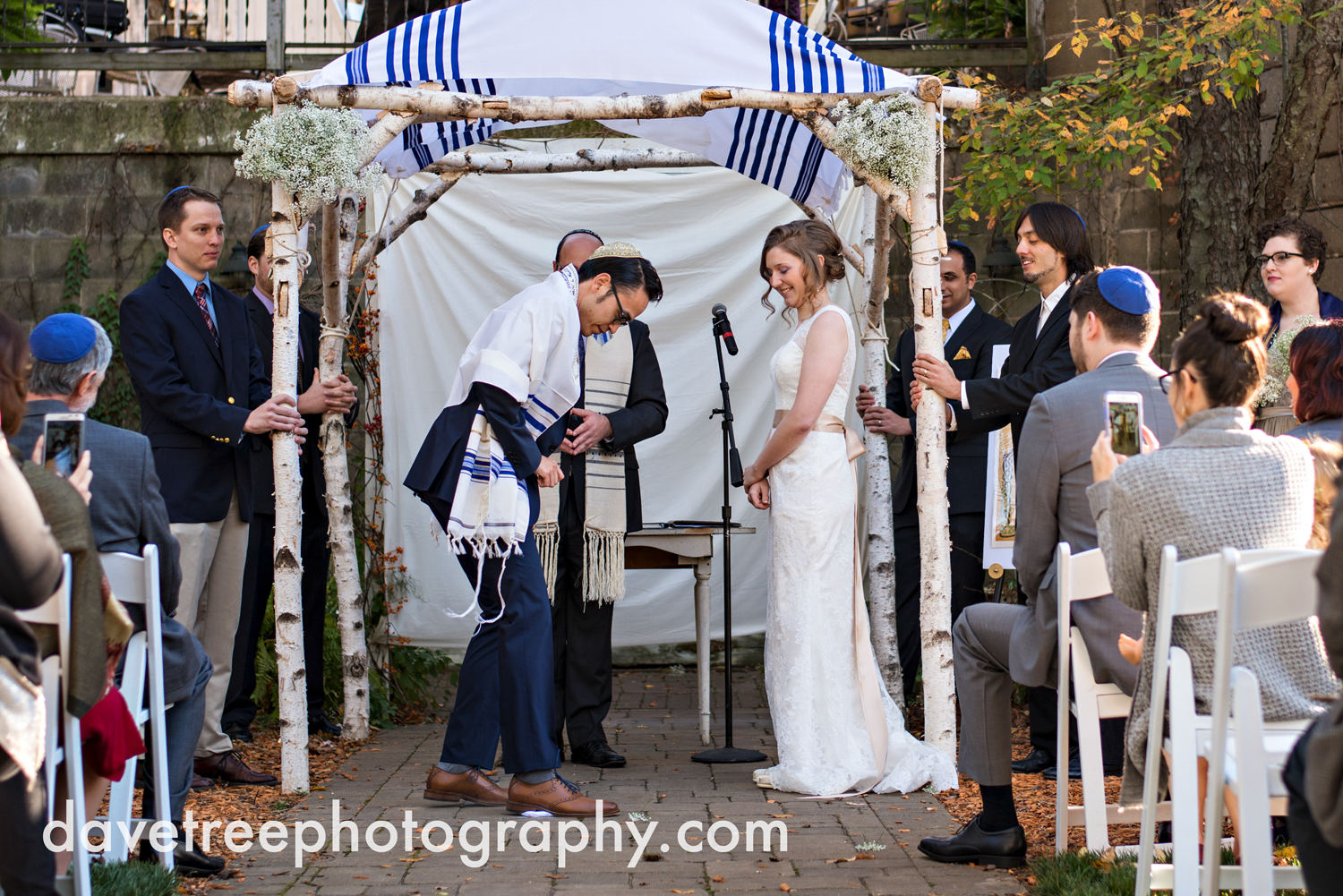 benton_harbor_wedding_photographer_blue_dress_barn_38.jpg