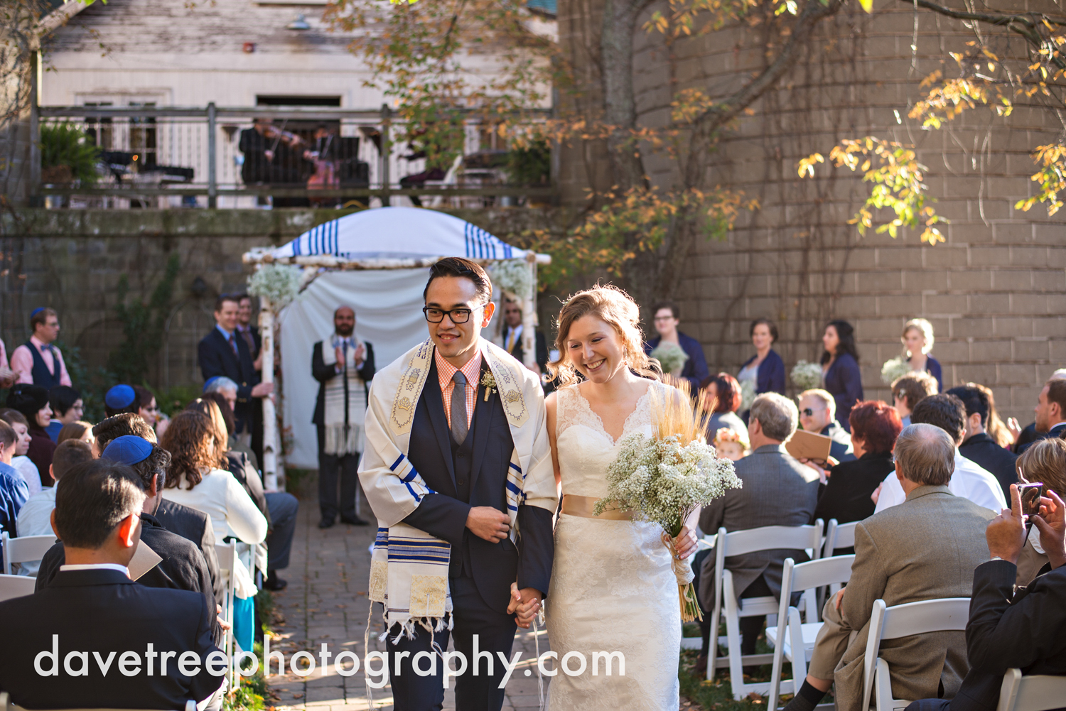 benton_harbor_wedding_photographer_blue_dress_barn_41.jpg