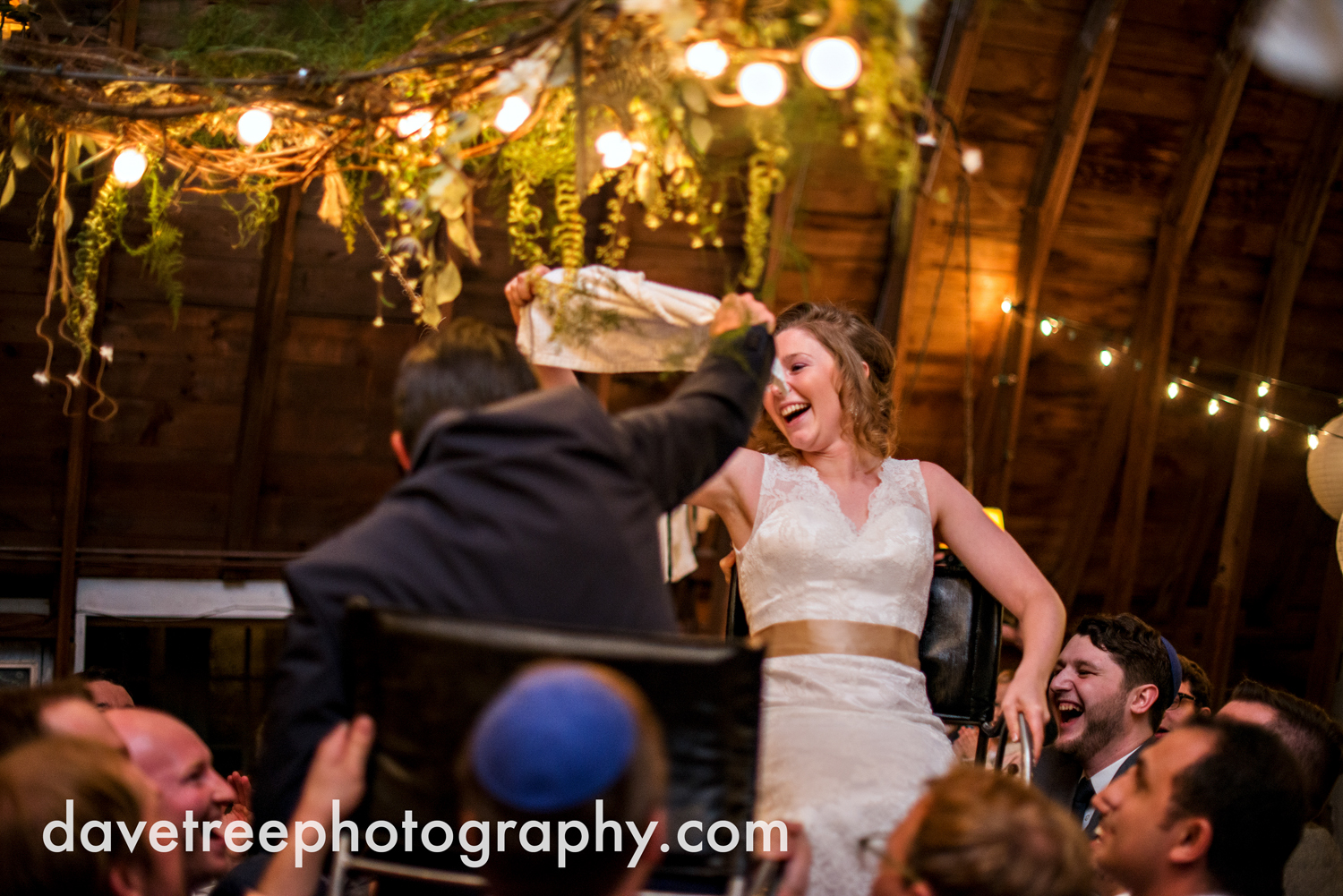 benton_harbor_wedding_photographer_blue_dress_barn_49.jpg