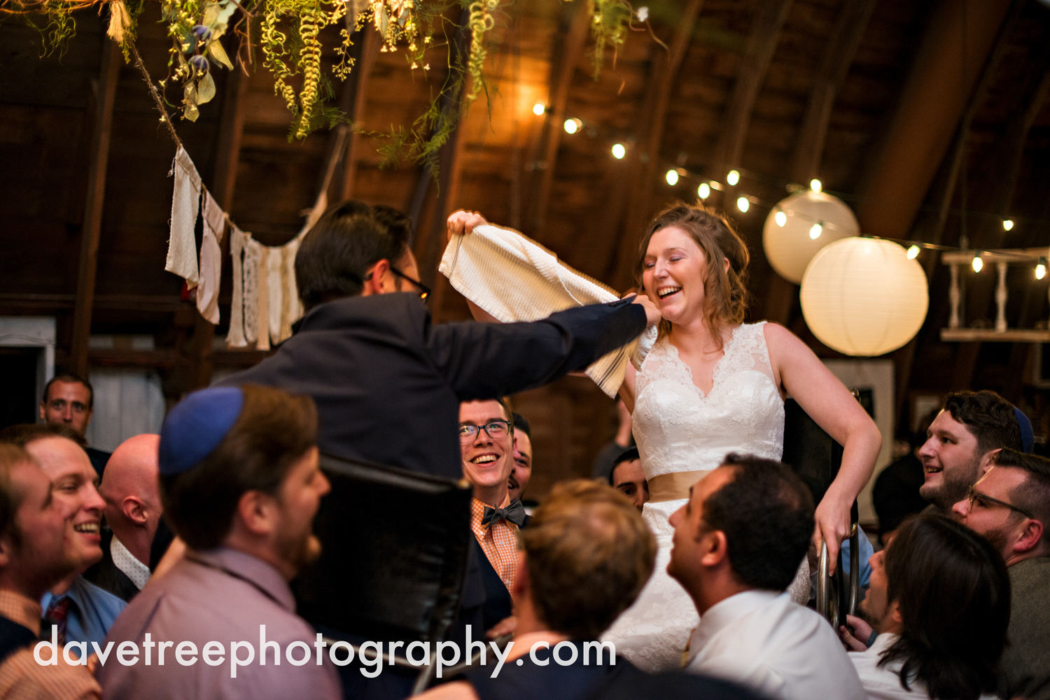 benton_harbor_wedding_photographer_blue_dress_barn_50.jpg