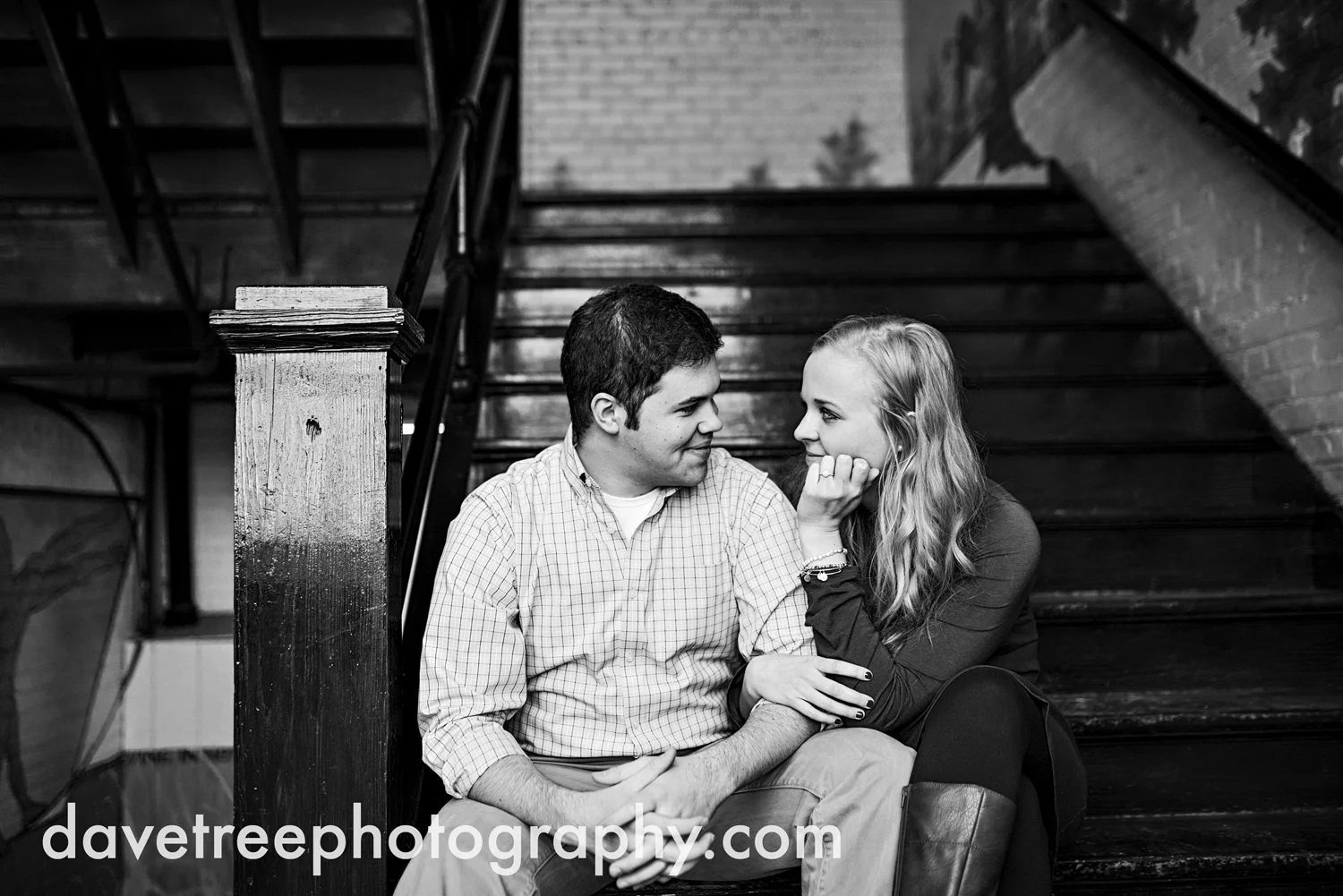 kalamazoo_engagement_photographer_314.jpg