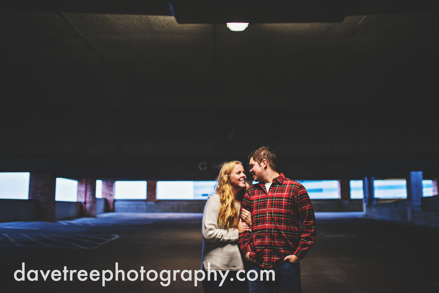 kalamazoo_engagement_photographer_325.jpg