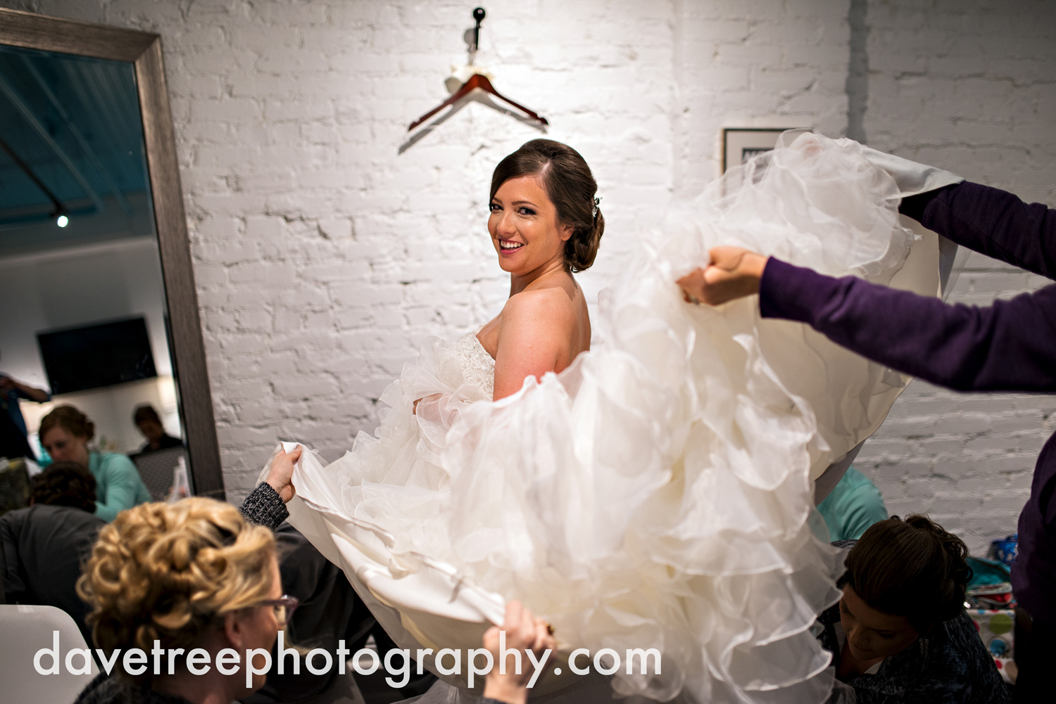 loft310_wedding_photographer_kalamazoo_wedding_photographer_356.jpg
