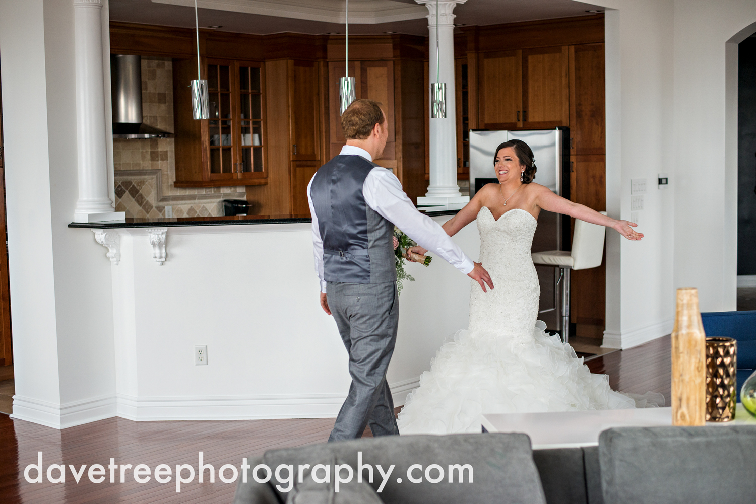 loft310_wedding_photographer_kalamazoo_wedding_photographer_395.jpg