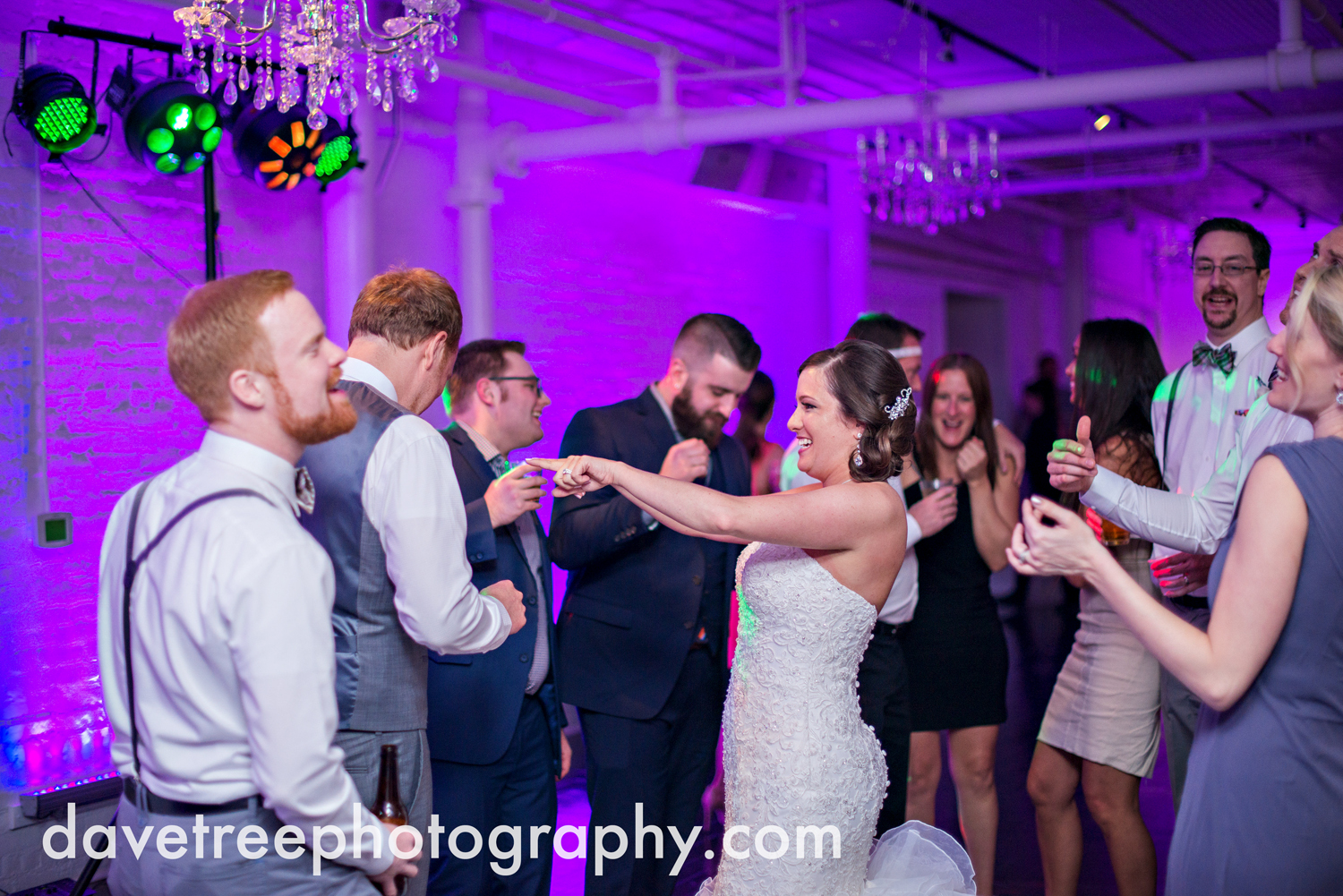 loft310_wedding_photographer_kalamazoo_wedding_photographer_374.jpg