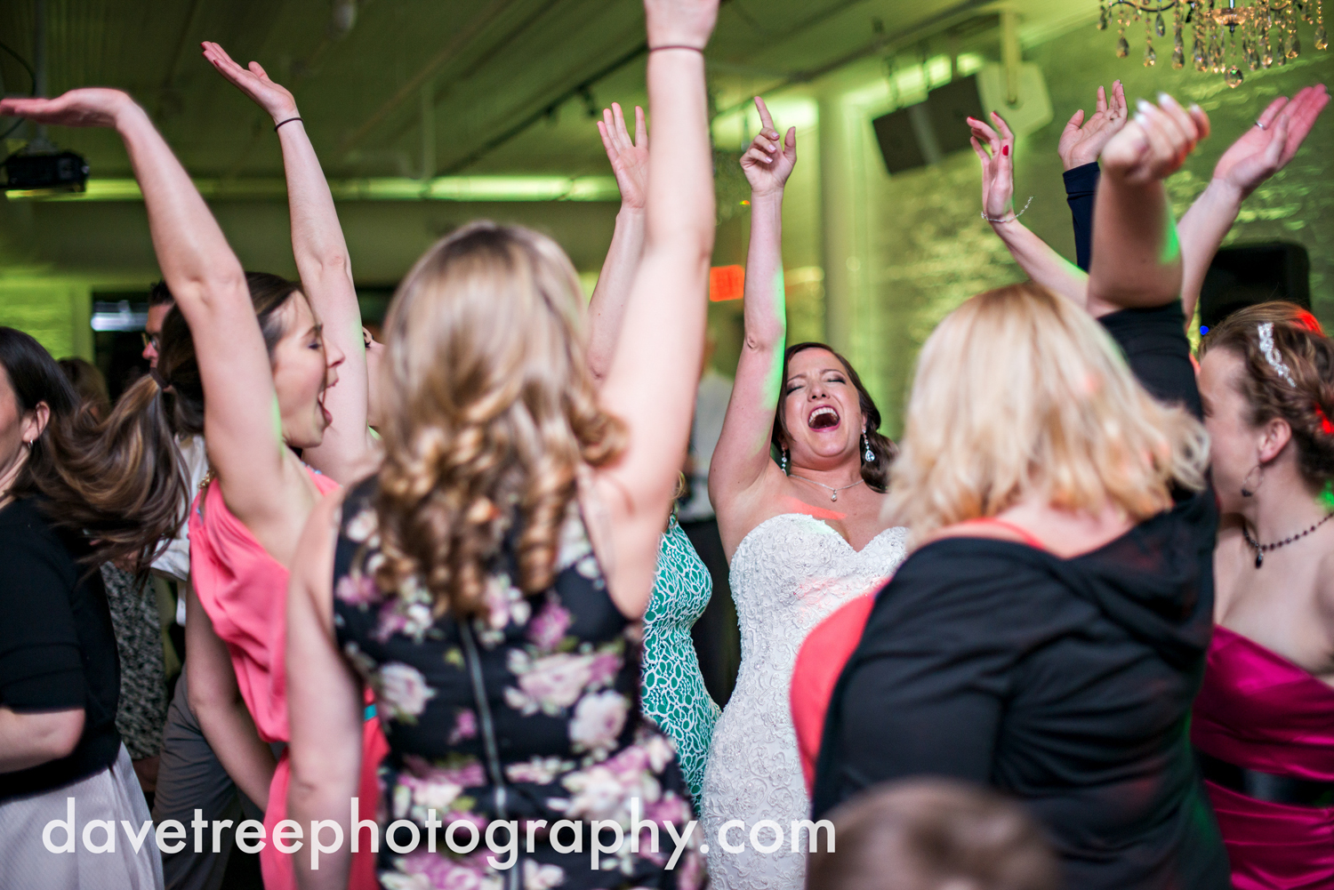 loft310_wedding_photographer_kalamazoo_wedding_photographer_378.jpg