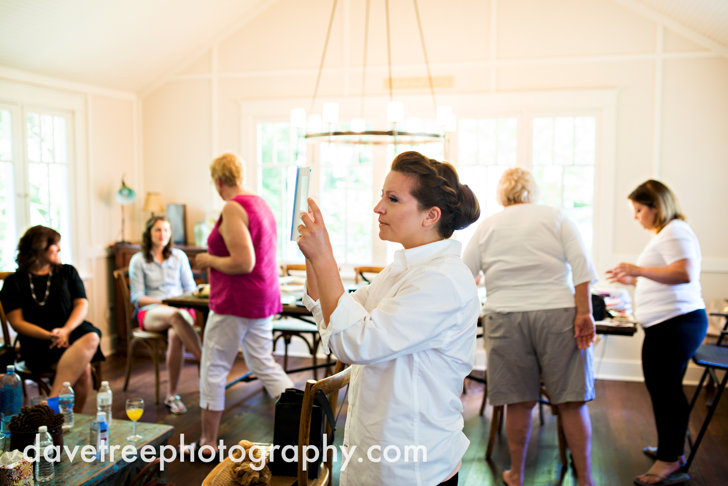 michigan_vineyard_wedding_photographer_davetree_photography_400.jpg