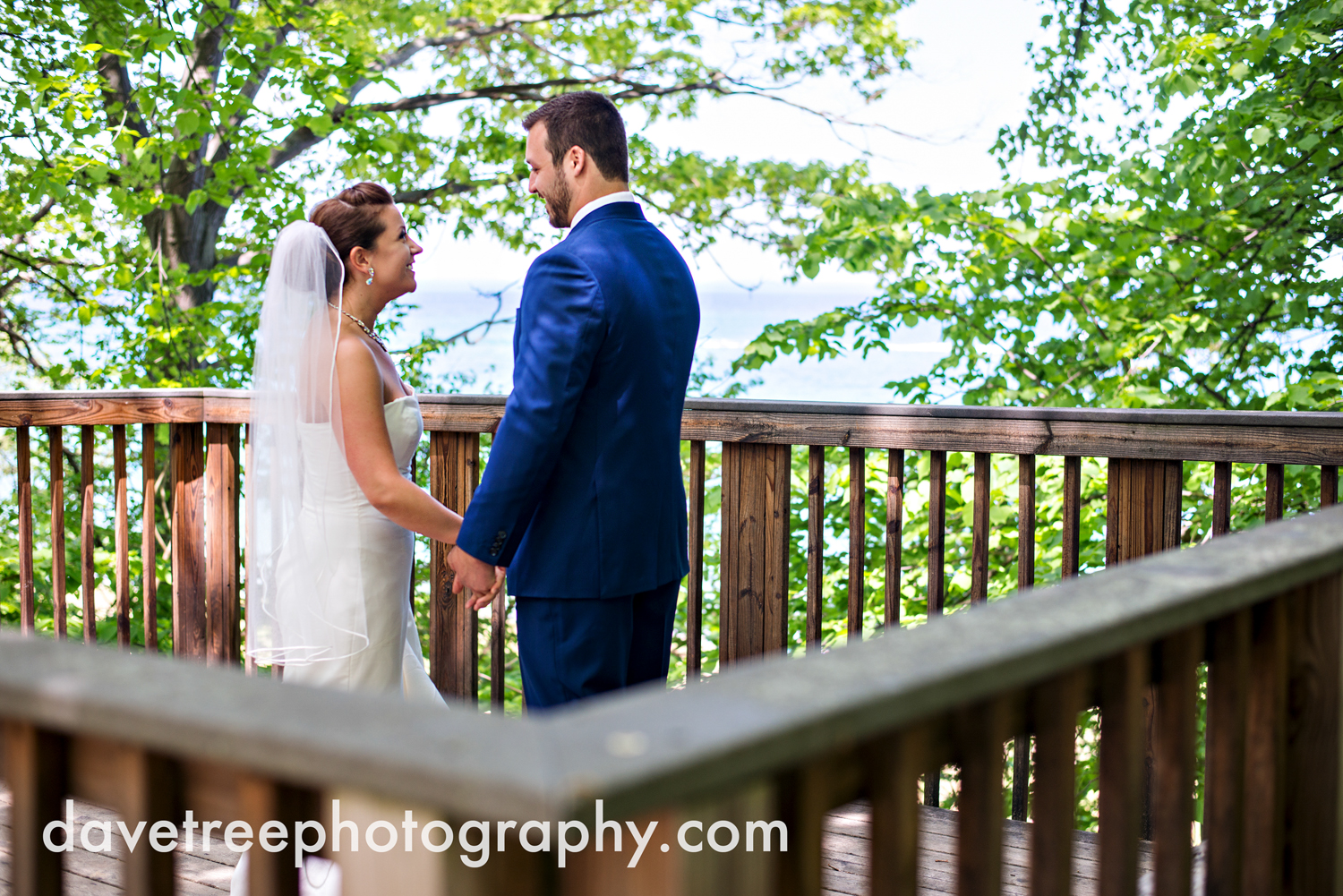 michigan_vineyard_wedding_photographer_davetree_photography_464.jpg