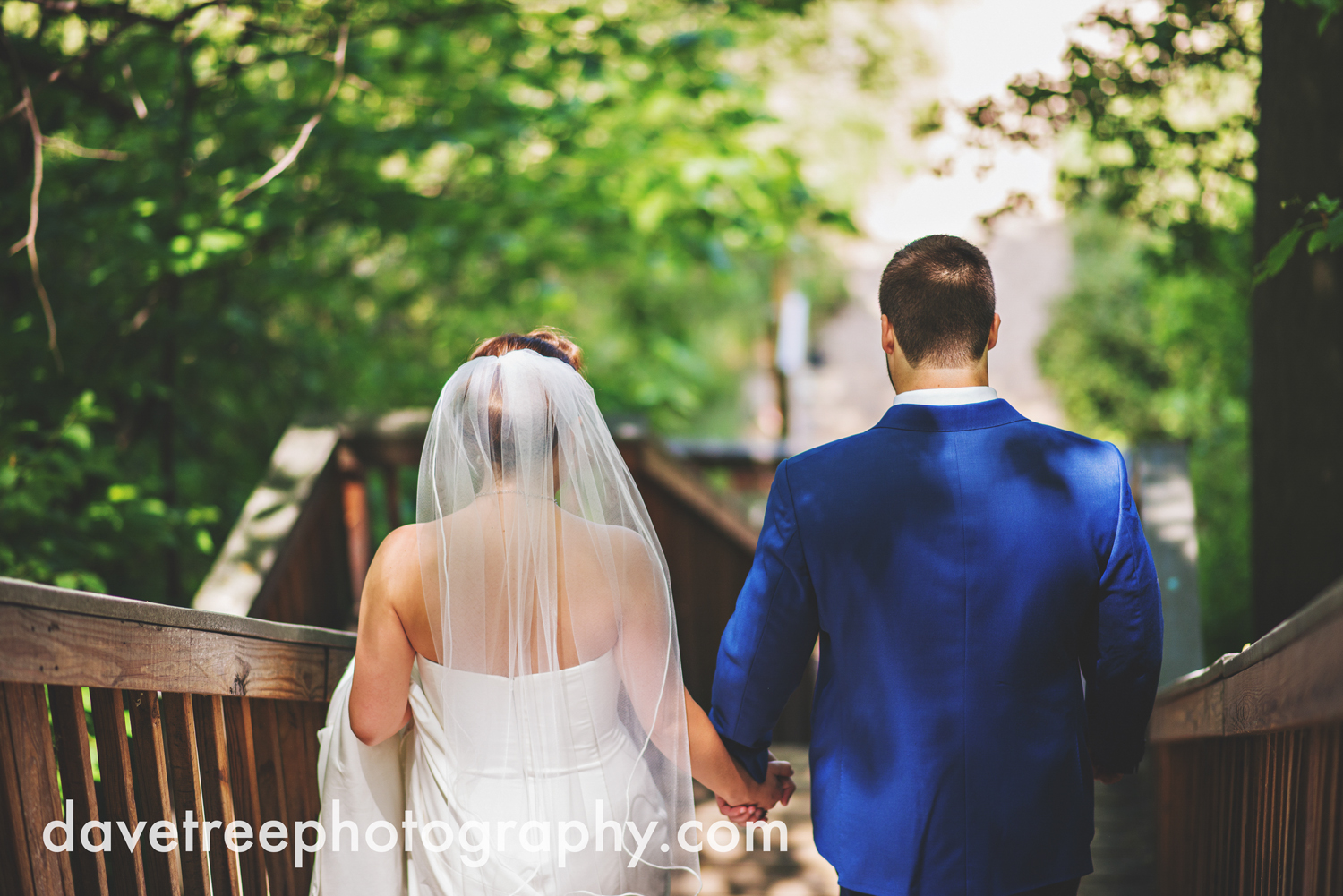 michigan_vineyard_wedding_photographer_davetree_photography_303.jpg