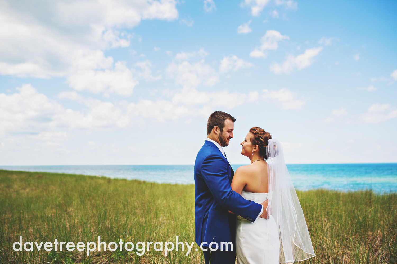 michigan_vineyard_wedding_photographer_davetree_photography_307.jpg