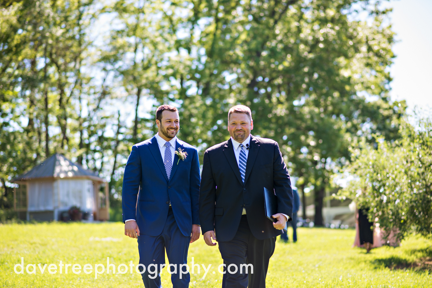 michigan_vineyard_wedding_photographer_davetree_photography_355.jpg