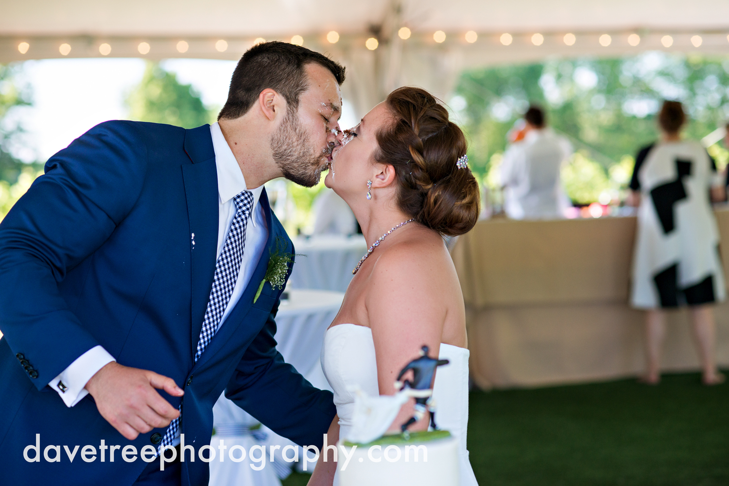 michigan_vineyard_wedding_photographer_davetree_photography_446.jpg