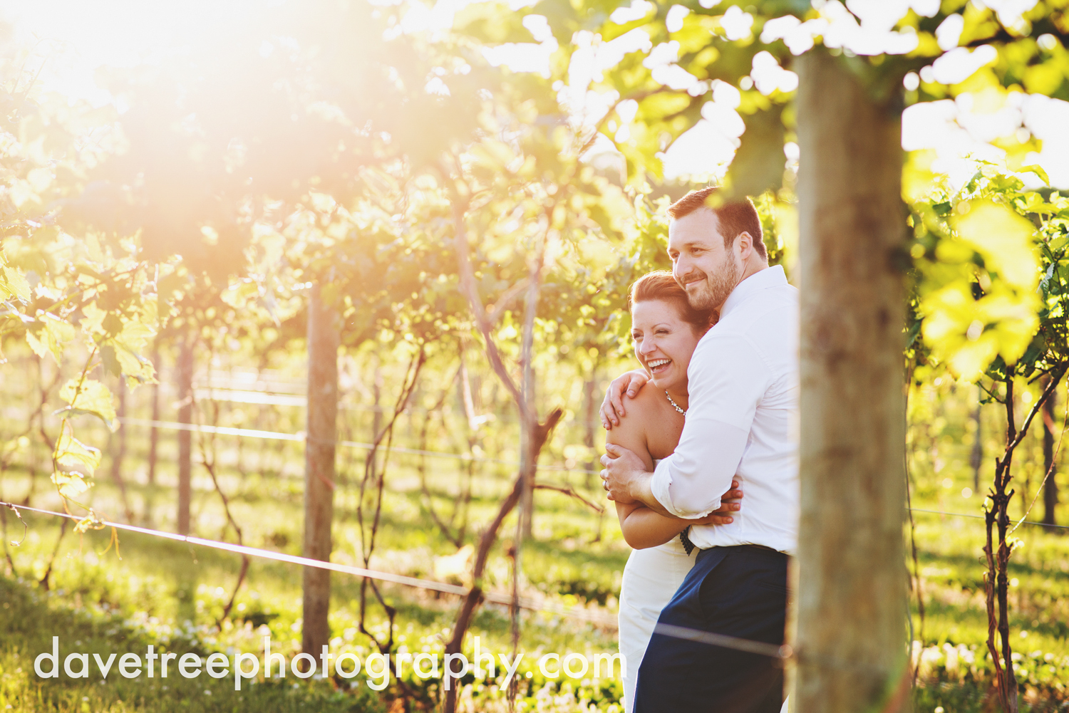 michigan_vineyard_wedding_photographer_davetree_photography_330.jpg