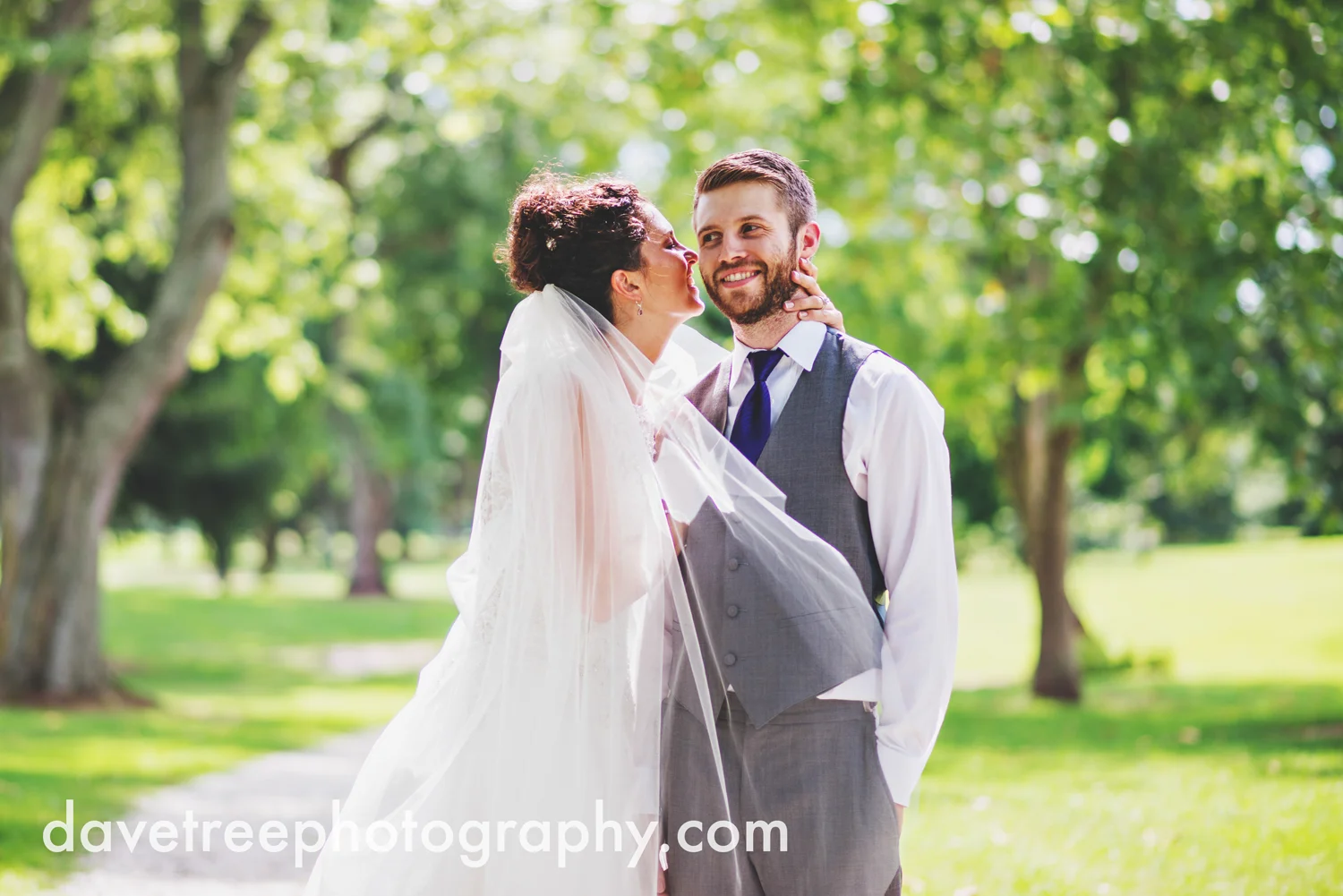 brooklyn_wedding_photographer_brooklyn_michigan_139.jpg