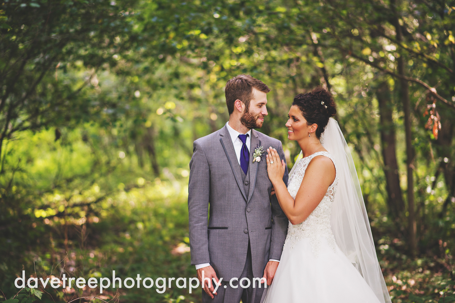 brooklyn_wedding_photographer_brooklyn_michigan_143.jpg