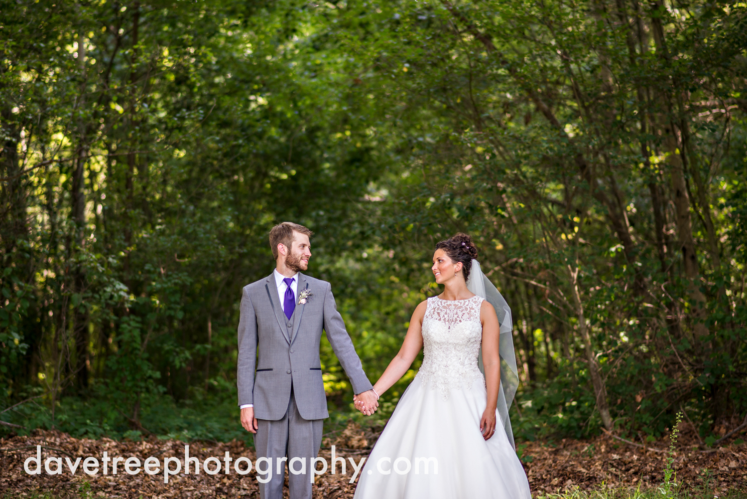 brooklyn_wedding_photographer_brooklyn_michigan_145.jpg