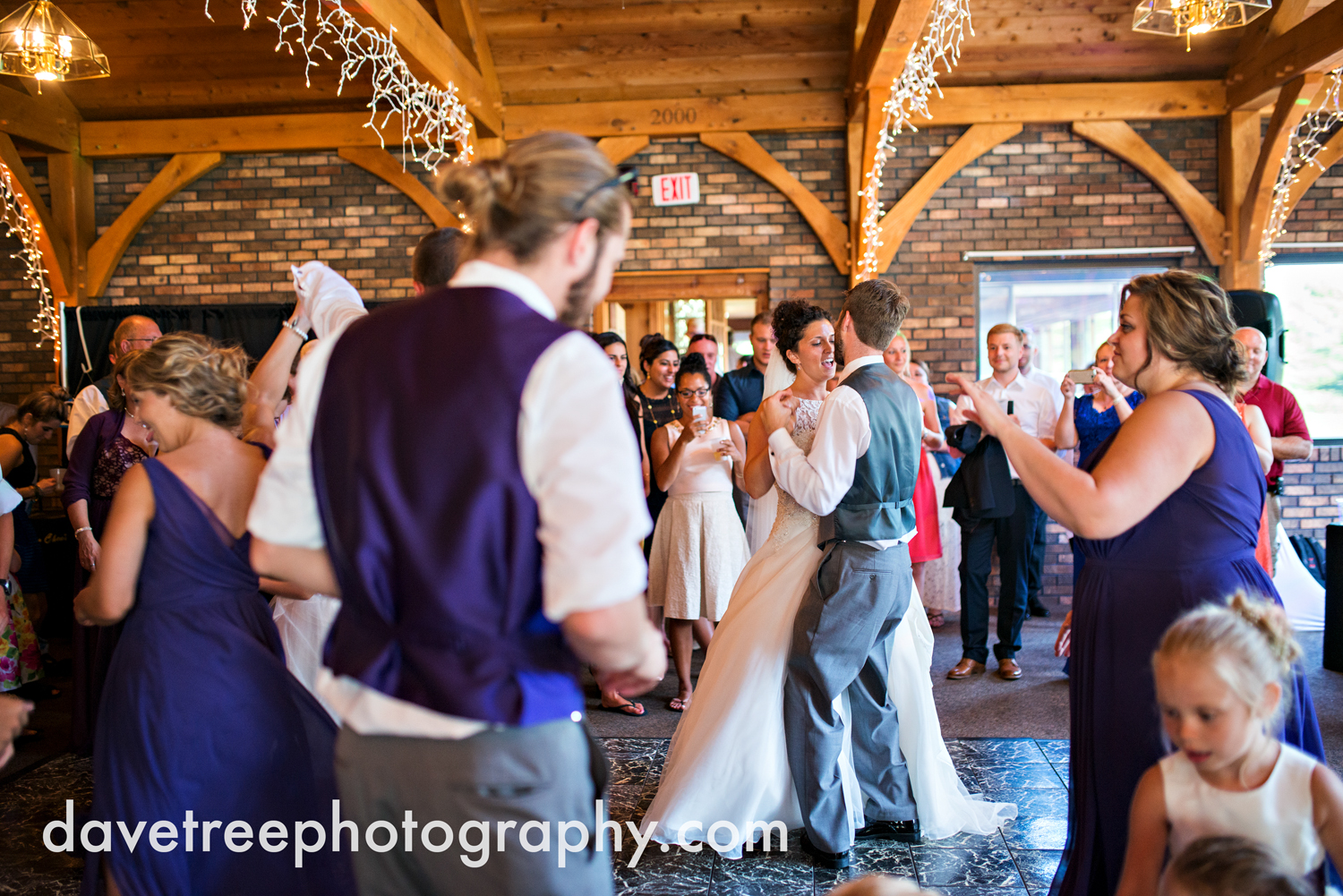 brooklyn_wedding_photographer_brooklyn_michigan_15.jpg